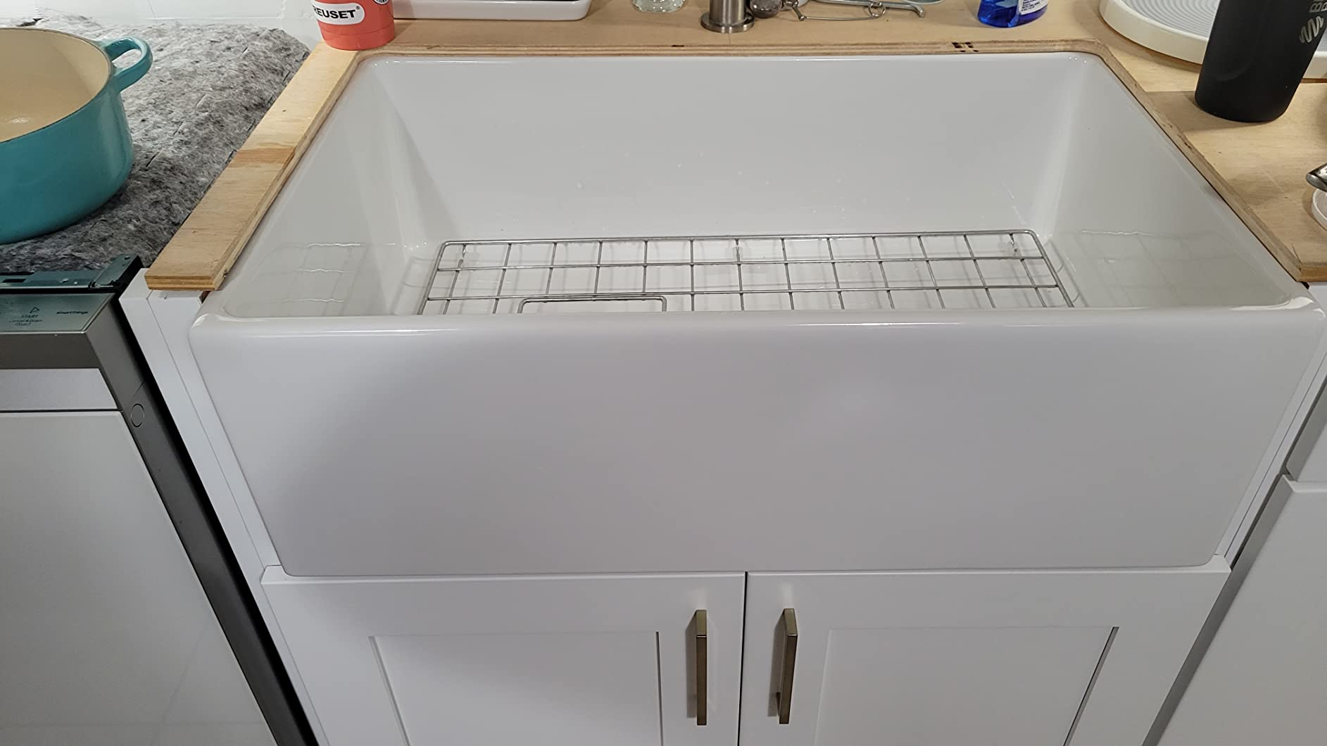 BOCCHI Contempo Farmhouse Apron Front Fireclay 33 in. Single Bowl Kitchen Sink with Protective Bottom Grid and Strainer in White customer photo 2
