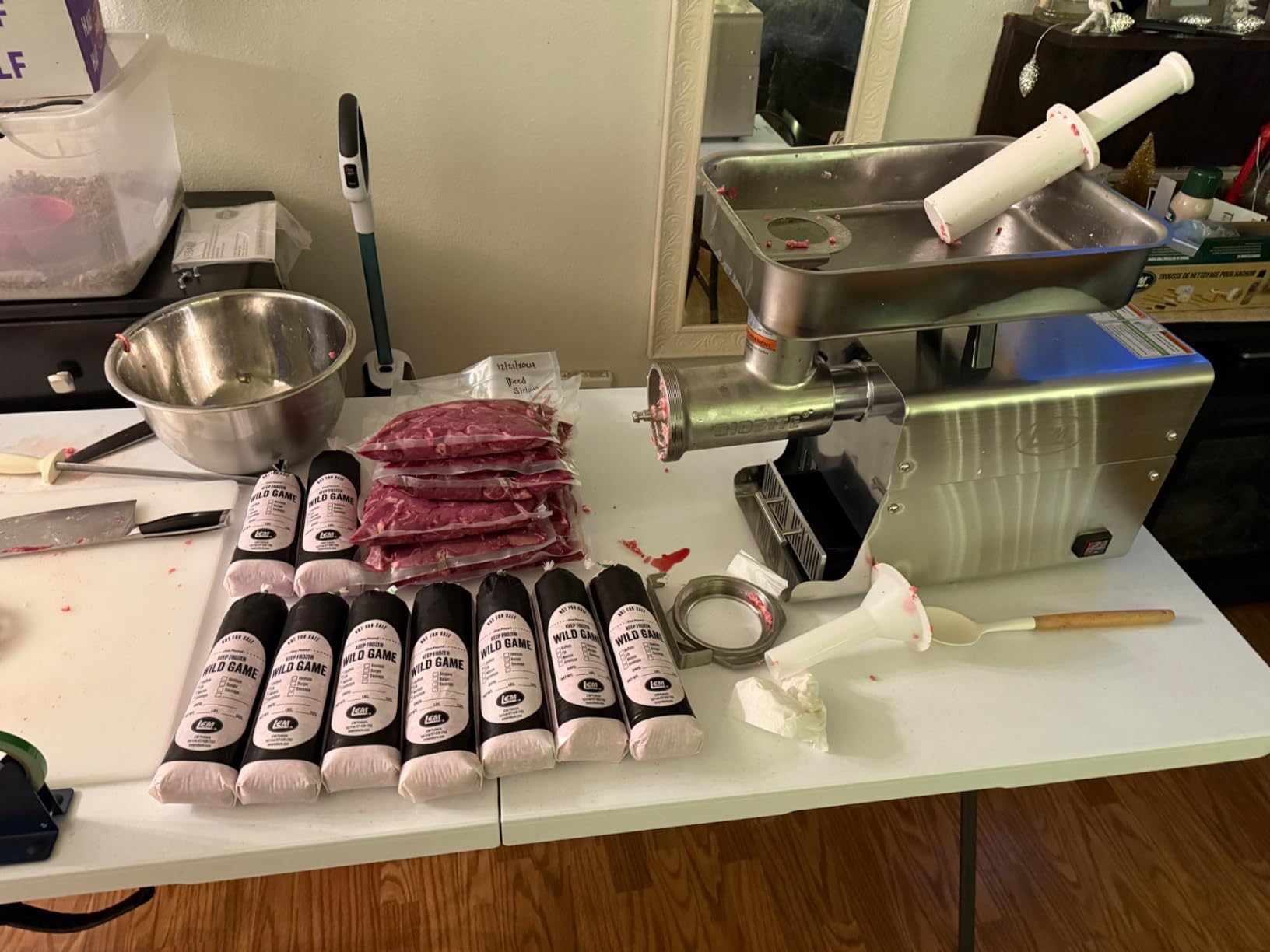 LEM Products BigBite #8 Meat Grinder, Electric Meat Grinder customer photo 1