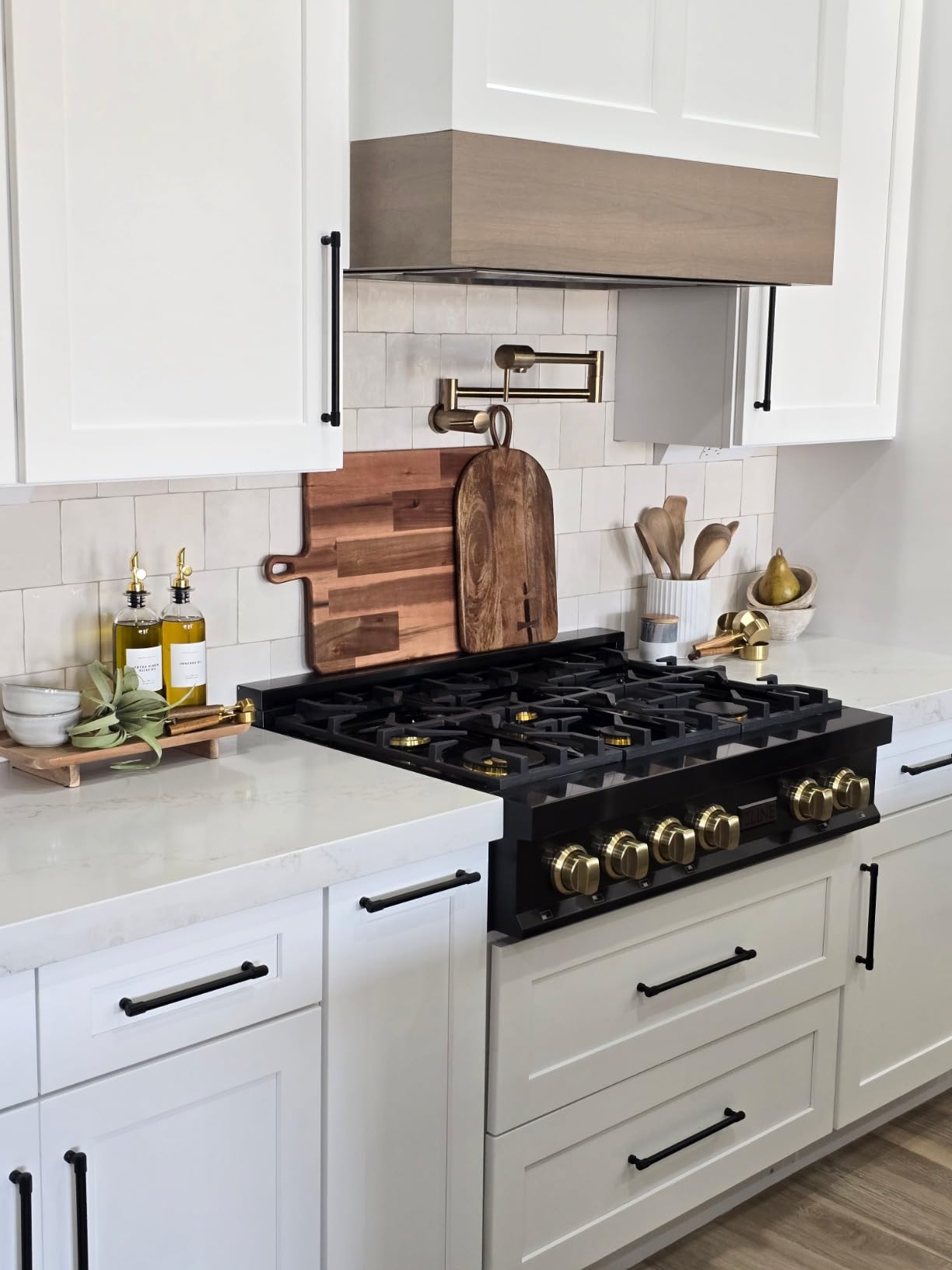 Delta Brushed Gold Modern Pot Filler Kitchen Faucet, Wall Mount Kitchen Faucet, Champagne Bronze 1165LF-CZ customer photo 2