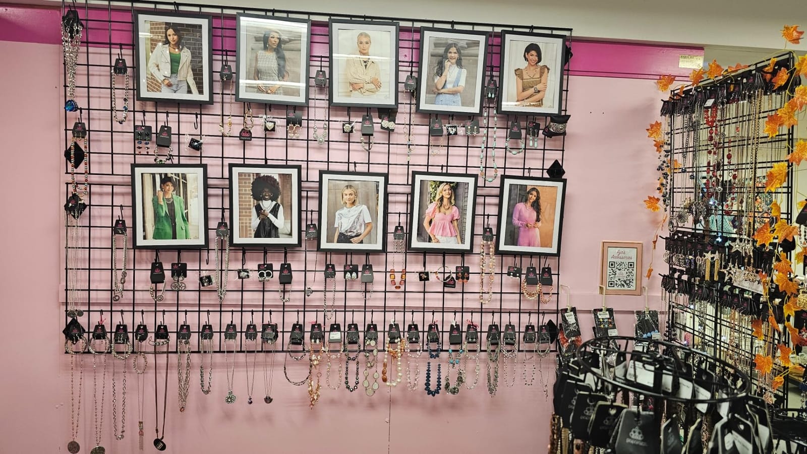 Only Garment Racks #1900B (Box of 3) Grid Panel for Retail Display - Perfect Metal Grid for Any Retail Display, 2'x 6', 3 Grids Per Carton (Black Finish) customer photo 2