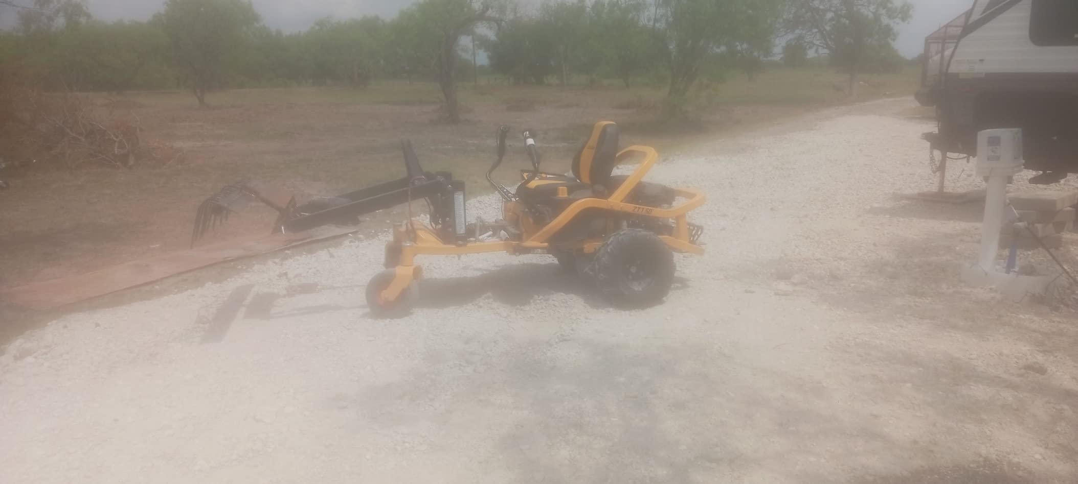 Guide Gear Leveling Landscape Rake, Attachment for ATV, UTV, Vegetable Garden, 60 Inches Wide with 17 Tines customer photo 2