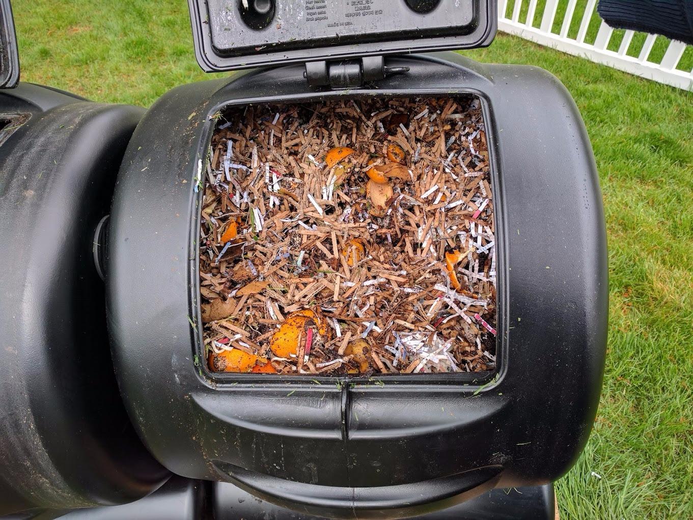 Envirocycle The Cutest Composter in The World in Pink, Made in America, Food Safe, BPA and Rust Free, No Assembly Required, Composting Tumbler Bin and Compost Tea Maker customer photo 2