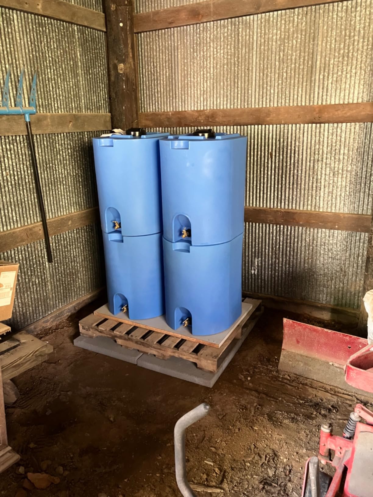 WaterPrepared 55 Gallon Unique Stackable Utility Water Tank, Blue | Emergency Water Storage Tank with Large Cap and Spigot for Easy Filling, Fits Through Standard Doorway customer photo 2