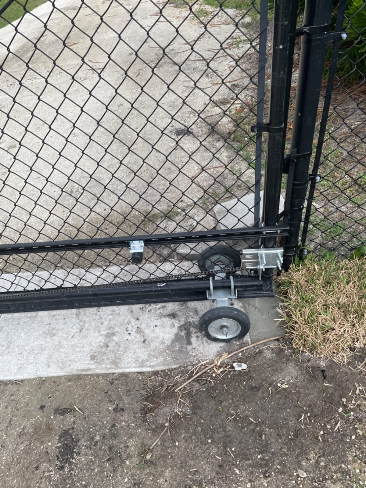 CO-Z 1800 lb Automatic Sliding Gate Opener with 2 Remote Controls, Electric Rolling Driveway Slide Gate Motor, Complete Gate Operator Hardware Security System Kit for Sliding Gate Up to 40 Feet customer photo 2