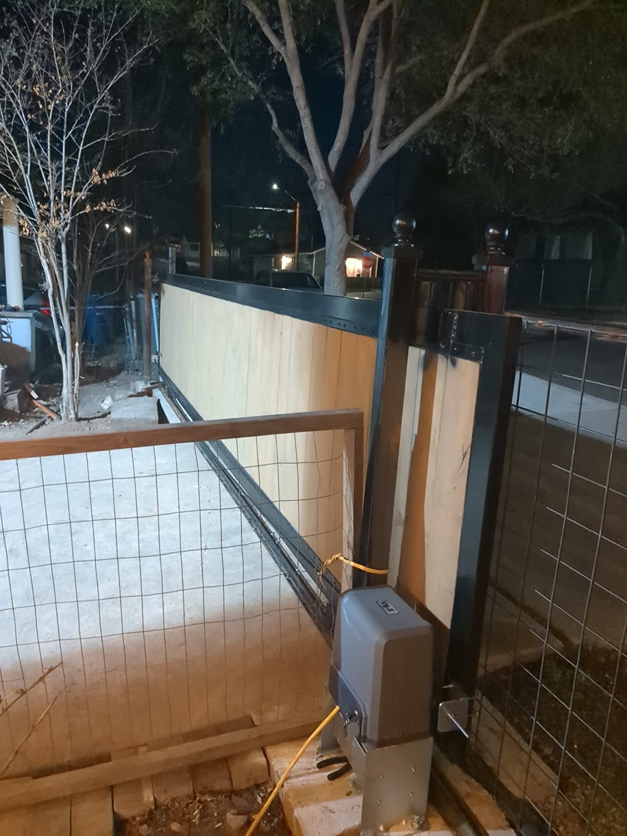 CO-Z 3300 lb Automatic Sliding Gate Opener with 2 Remote Controls, Electric Rolling Driveway Fence Slide Gate Motor customer photo 1
