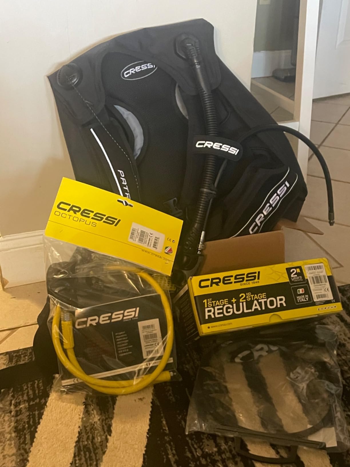 Cressi Travel-Friendly Light Back Inflation BCD for Scuba Diving | Patrol: Designed in Italy customer photo 1