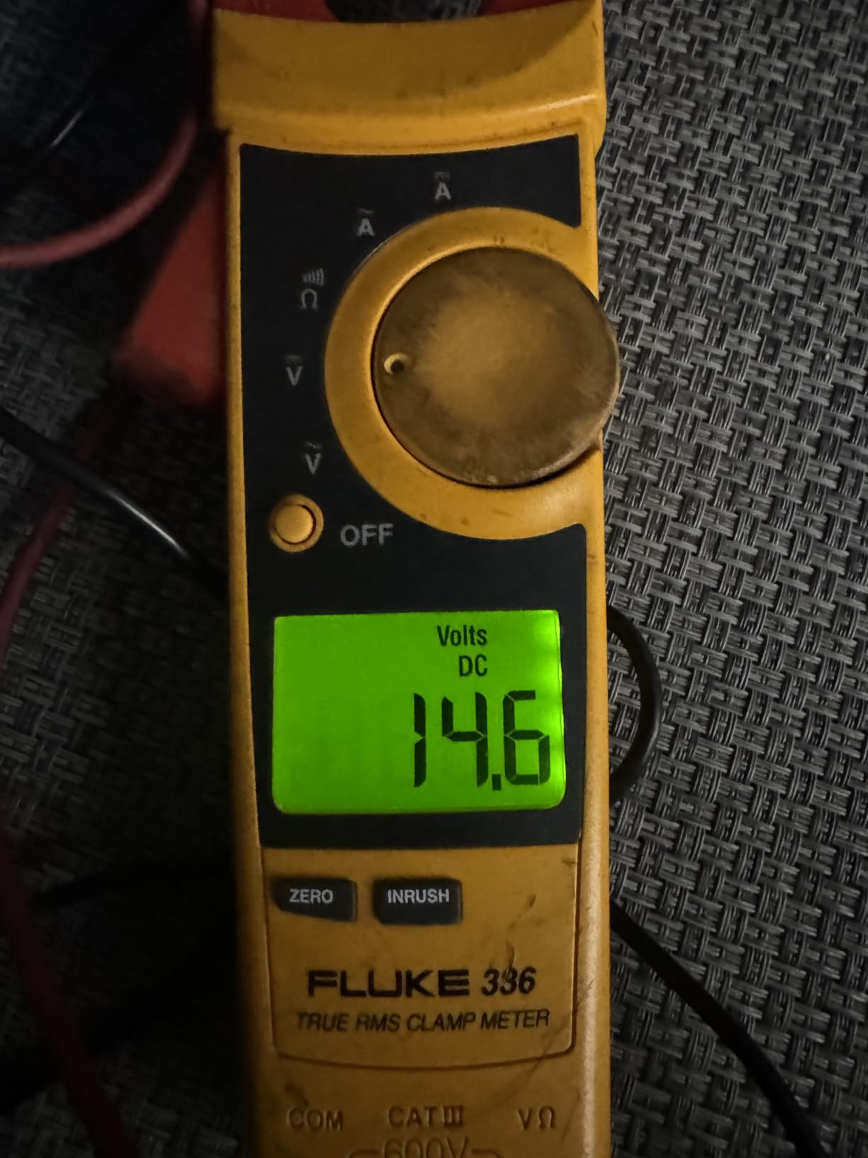 DROK DC Buck Converter, 5.3V-32V to 1.2V-32V 12A Adjustable Power Supply, 5v 9v 12v 24V 30V 32V Step Down Voltage Regulator with LCD Display Volt Transformer CC CV for RV Solar Panel Golf Cart customer photo 1