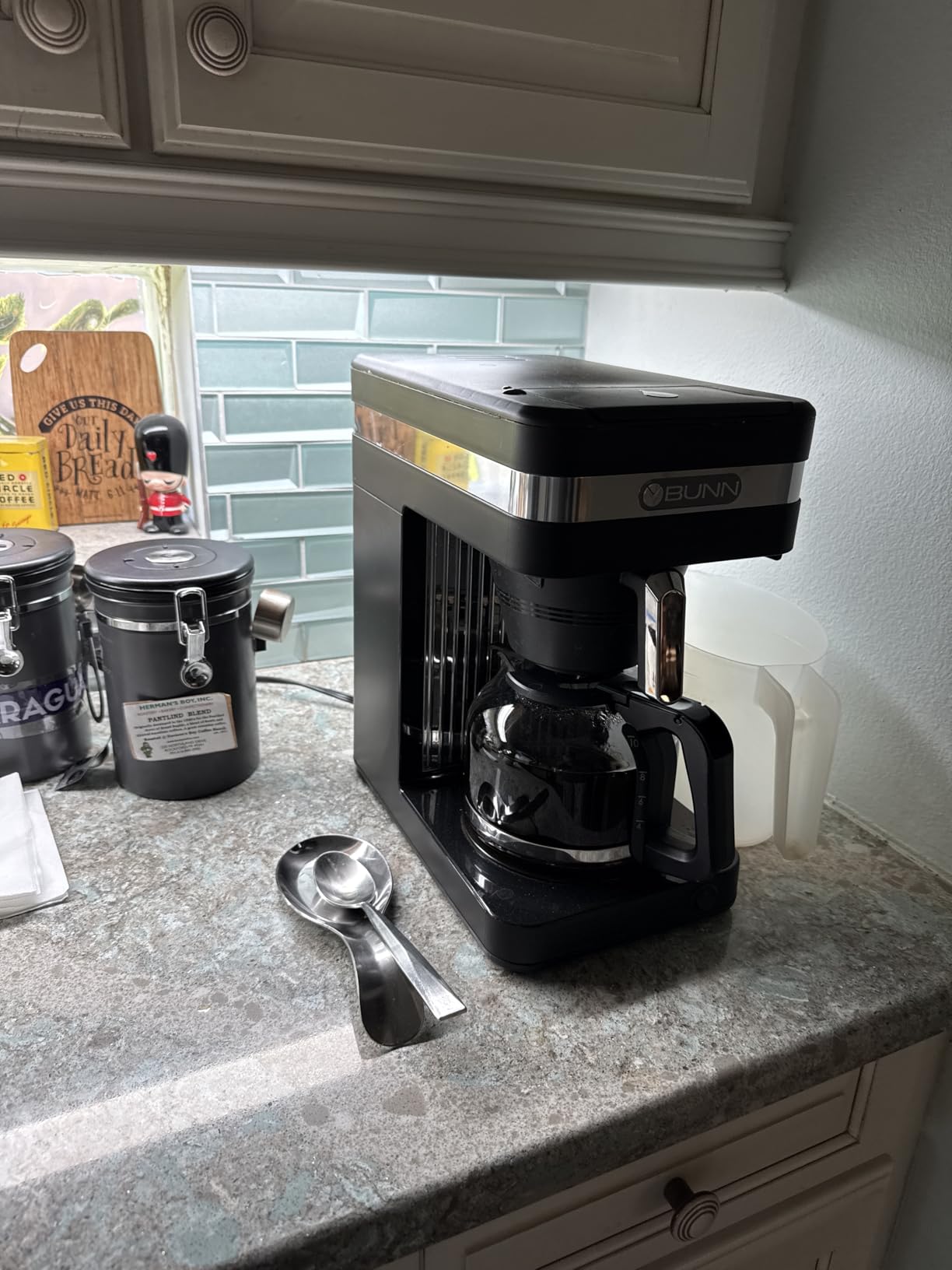 BUNN CSB2B Speed Brew Elite 10-Cup Coffee Maker, Black/SST customer photo 2