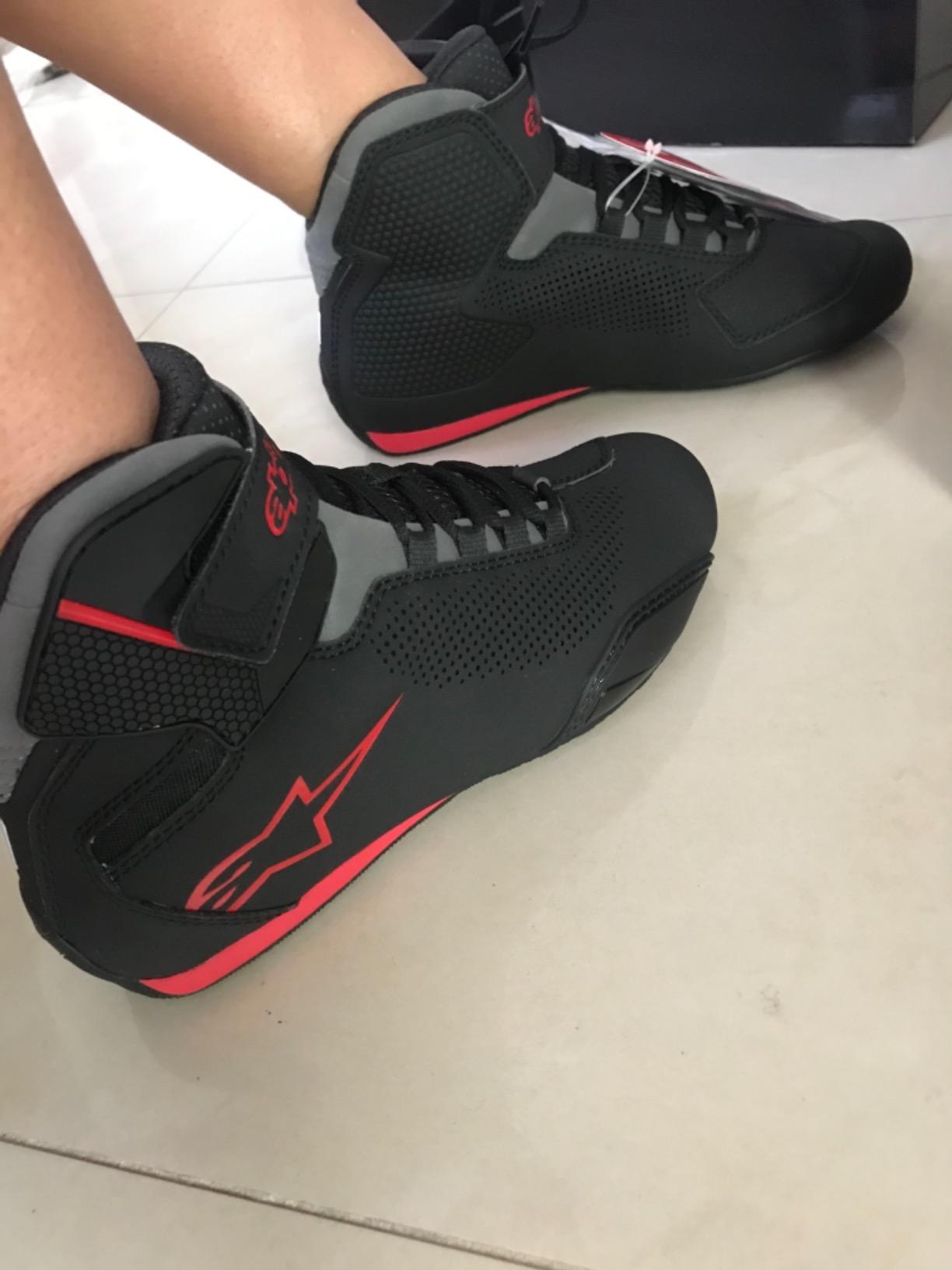 Alpinestars Sektor Vented Motorcycle Shoes, Lightweight & Breathable Riding Gear, 8, Black customer photo 2