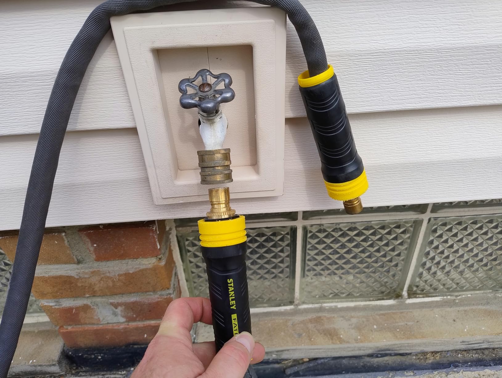 Stanley DuraflexPro Expanding Garden Hose, 50 Feet customer photo 1