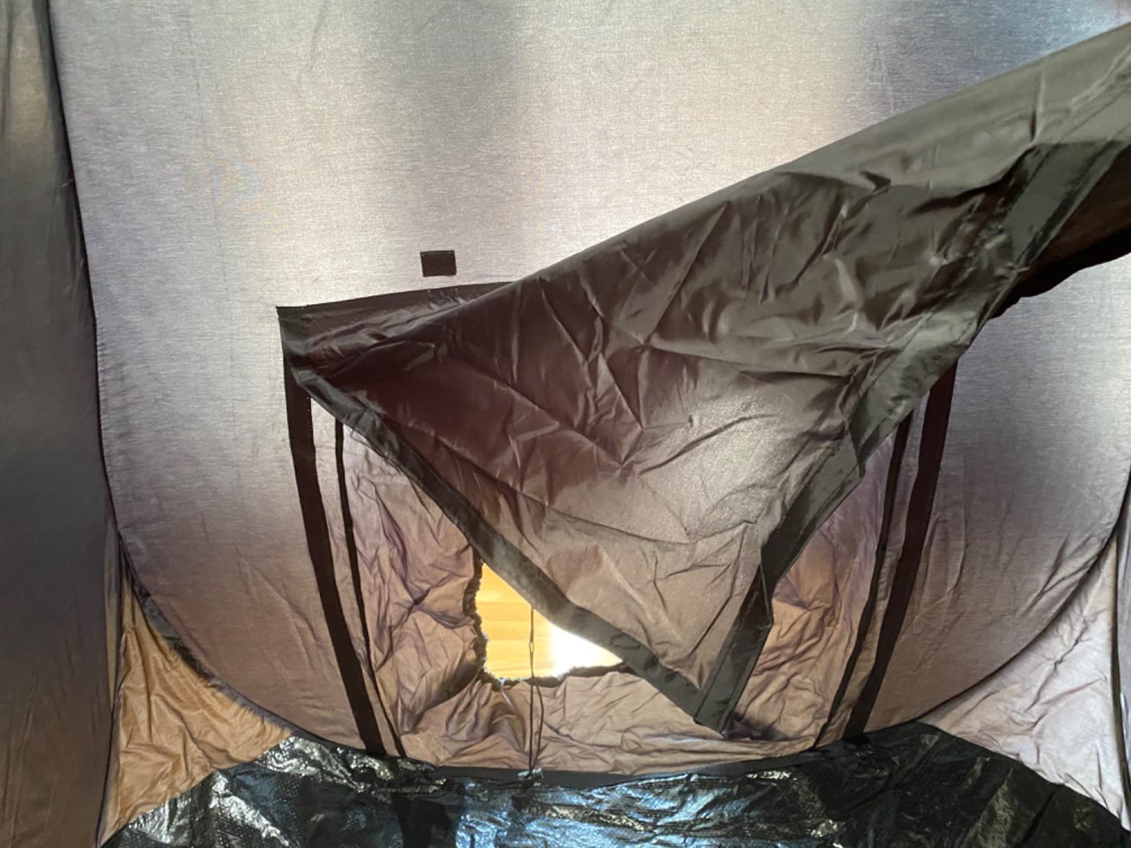 MineTan Spray Tan Folding Tent | Portable, Lightweight Pop Up Tanning Unit | Carry Bag, Black & 1/3 Clear | Designed for Professional Use, Mobile or Home Use | Great for Mobile Spray Tanner Techs customer photo 2