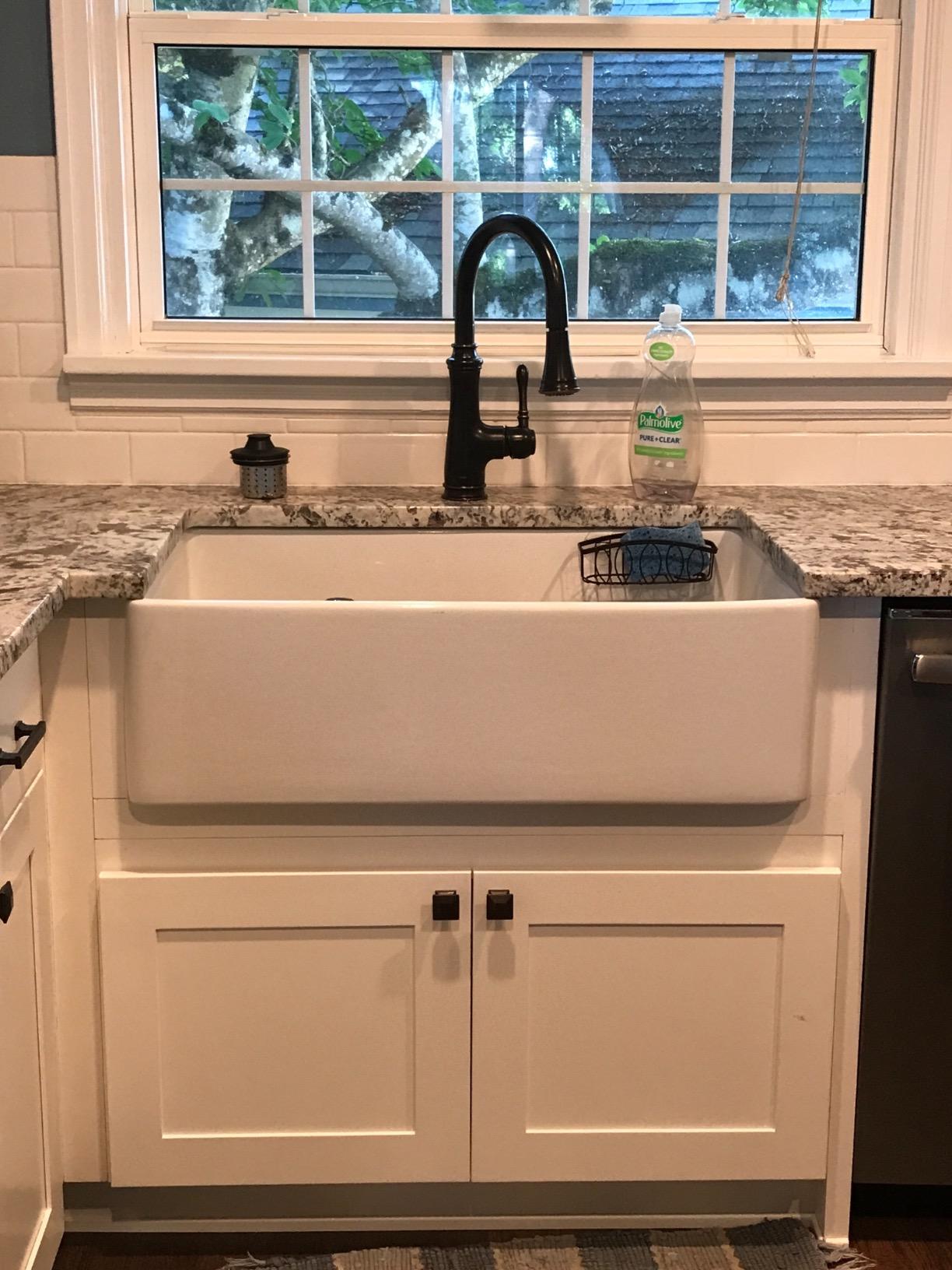 Ruvati 30 x 20 inch Fireclay Reversible Farmhouse Apron-Front Kitchen Sink Single Bowl - White - RVL2100WH customer photo 2