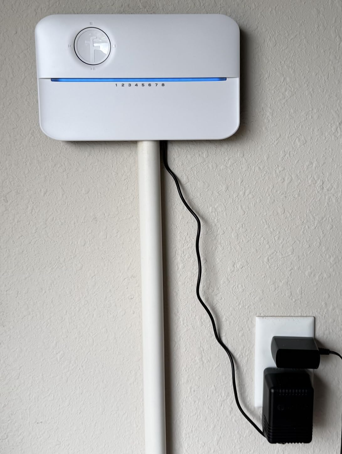 Rachio 3: 8 Zone Smart Sprinkler Controller (Simple Automated Scheduling + Local Weather Intelligence. Save Water w/ Rain, Freeze & Wind Skip), App Enabled, Works w/ Alexa, Fast & Easy Install customer photo 1