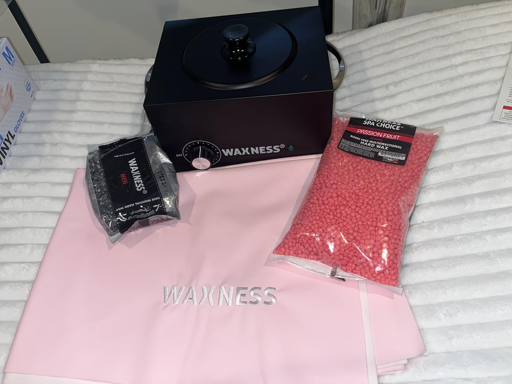 Waxness WN-6003 Elite-Series Large Professional Wax Heater Matte Black, 5.5 lb Capacity, Electronic Temperature Control, 300W, for Professional Use customer photo 2