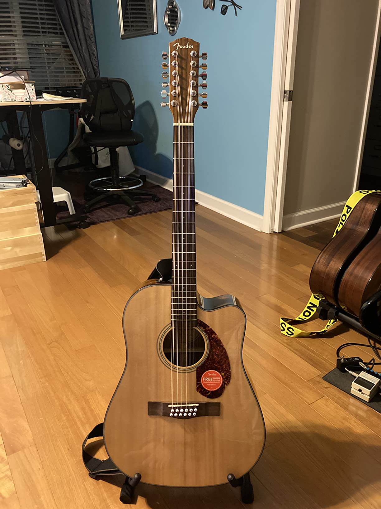 Fender CD-140SCE 12-String Dreadnought Cutaway Acoustic Electric Guitar with 2-Year Warranty, Fishman Pickup and Preamp System, Natural, with Case customer photo 2