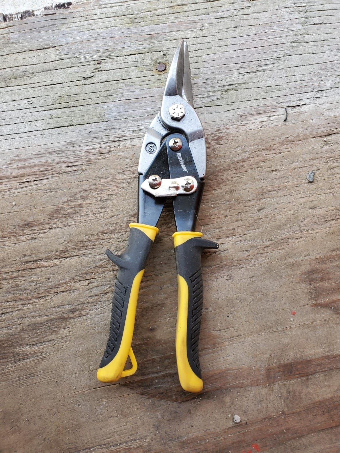 HURRICANE 10 inch Aviation Tin Snips, Straight Cut Metal Shears with Non-Slip Tyregrip Handle, Cr-V Steel Blades for Thin Sheet Metal, Aluminum, Gutter & DIY Projects customer photo 2