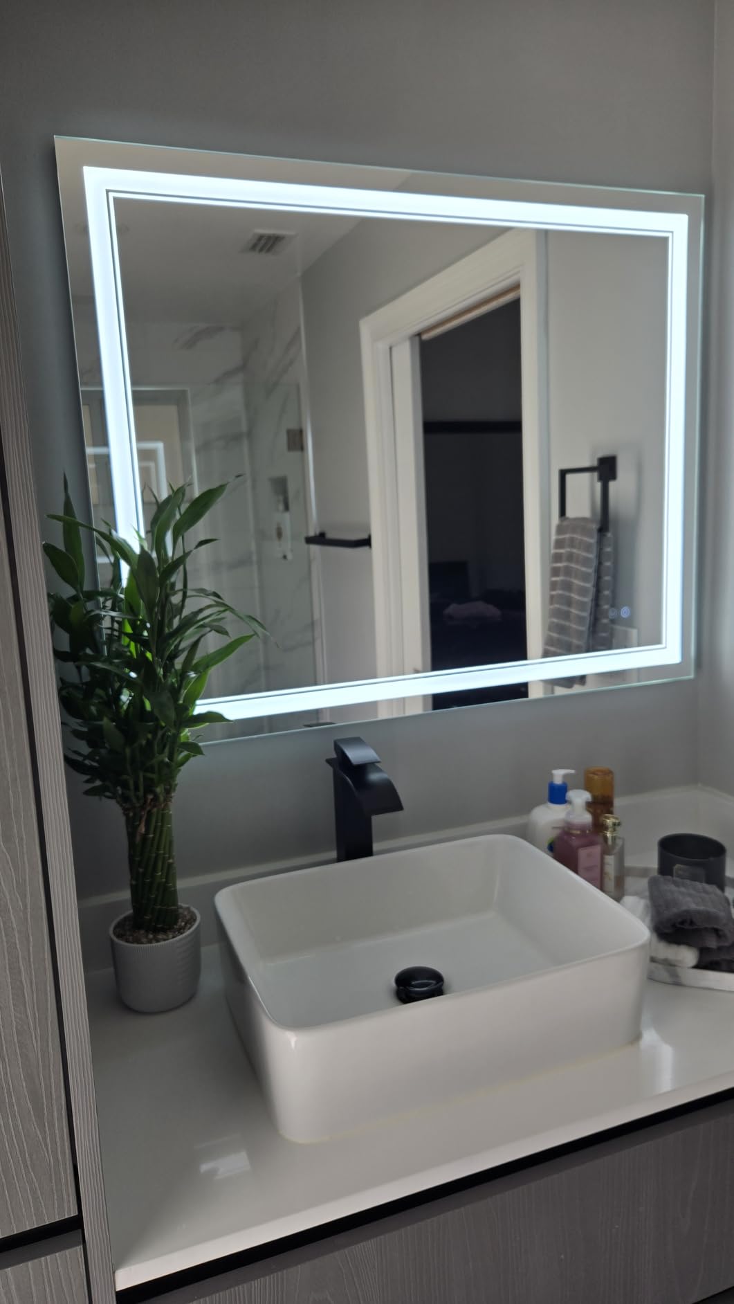 Lordear Vessel Sink Rectangle 19 Inch Bathroom Sink, Rectangular Modern Above Counter Bathroom Sinks White 19x15 Inch Porcelain Ceramic Vessel Vanity Sink Art Basin customer photo 1