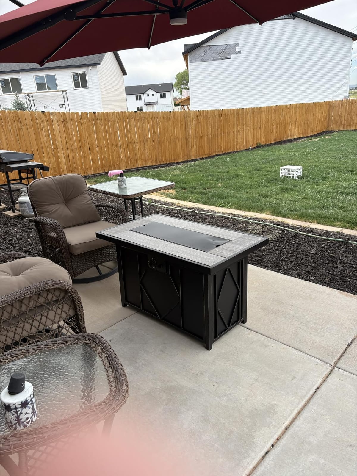 42 inch Propane Fire Pit Patio Outdoor Fire Pit Table Large Rectangular | Propane Fire Pit with Lid and Glass Rock for Patio, Backyard, Garden, Black customer photo 2