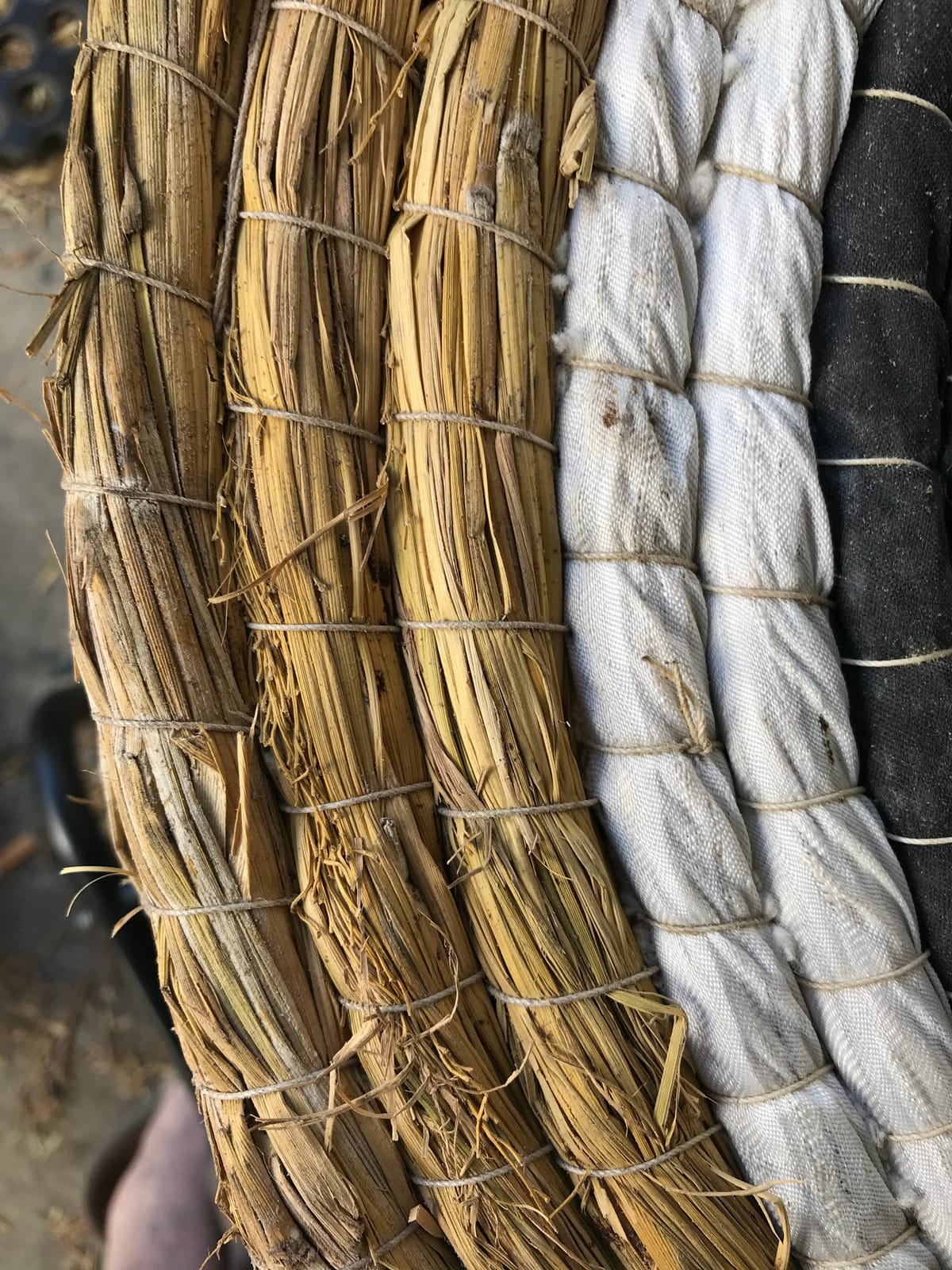 Dostyle Archery Targets Traditional Solid Straw Round Archery Target Shooting Bow Coloured Rope Target Face Three Layer for Shooting Practice customer photo 2
