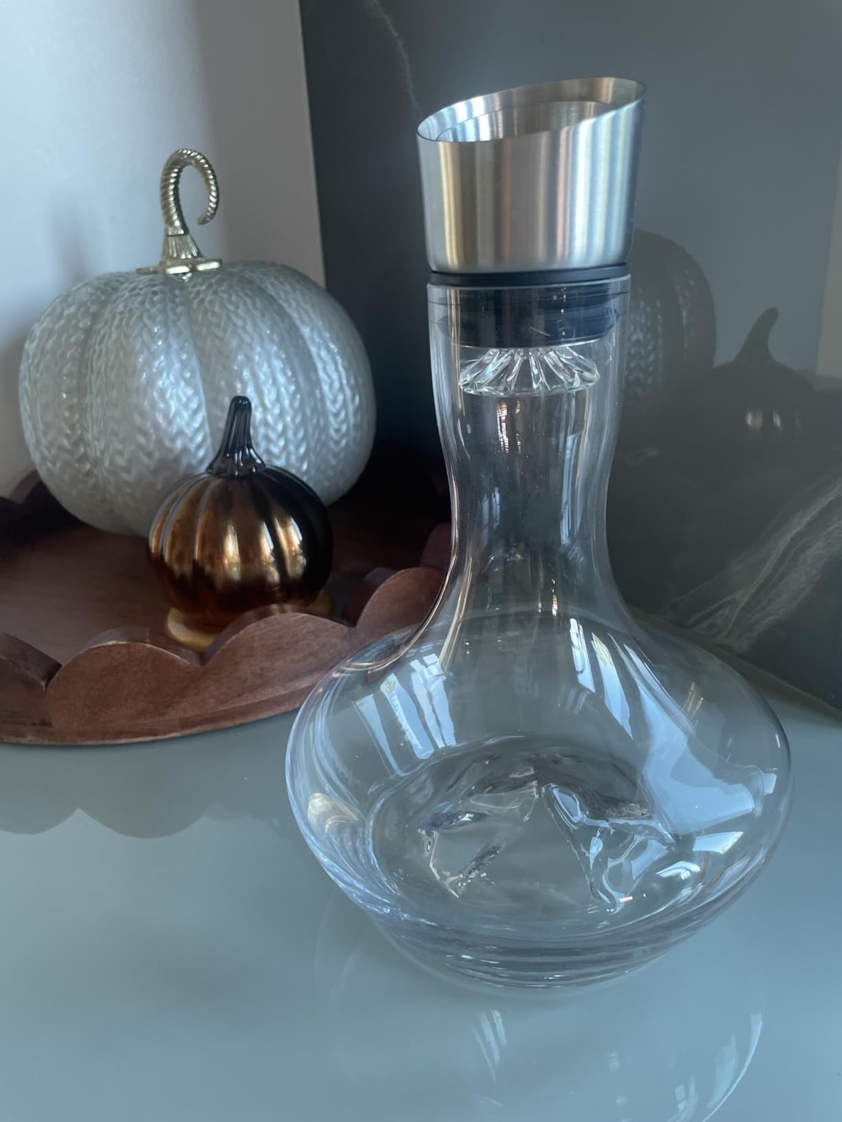 YouYah Iceberg Wine Decanter Set with Aerator Filter, Drying Stand and Cleaning Beads, Red Wine Carafe, Wine Aerator, Wine Gift, 100% Hand Blown Lead-free Crystal Glass (1400ML) customer photo 1