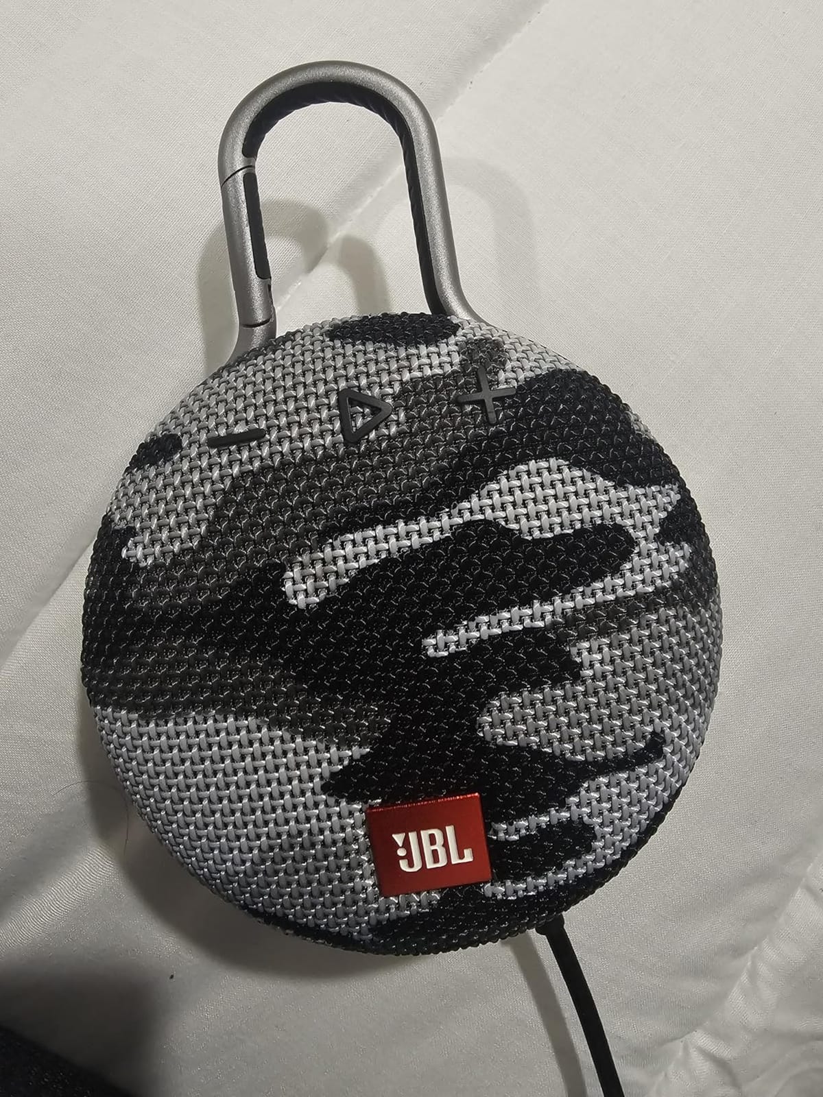 JBL Clip 3, Camouflage - Waterproof, Durable & Portable Bluetooth Speaker - Up to 10 Hours of Play - Includes Noise-Cancelling Speakerphone & Wireless Streaming customer photo 1
