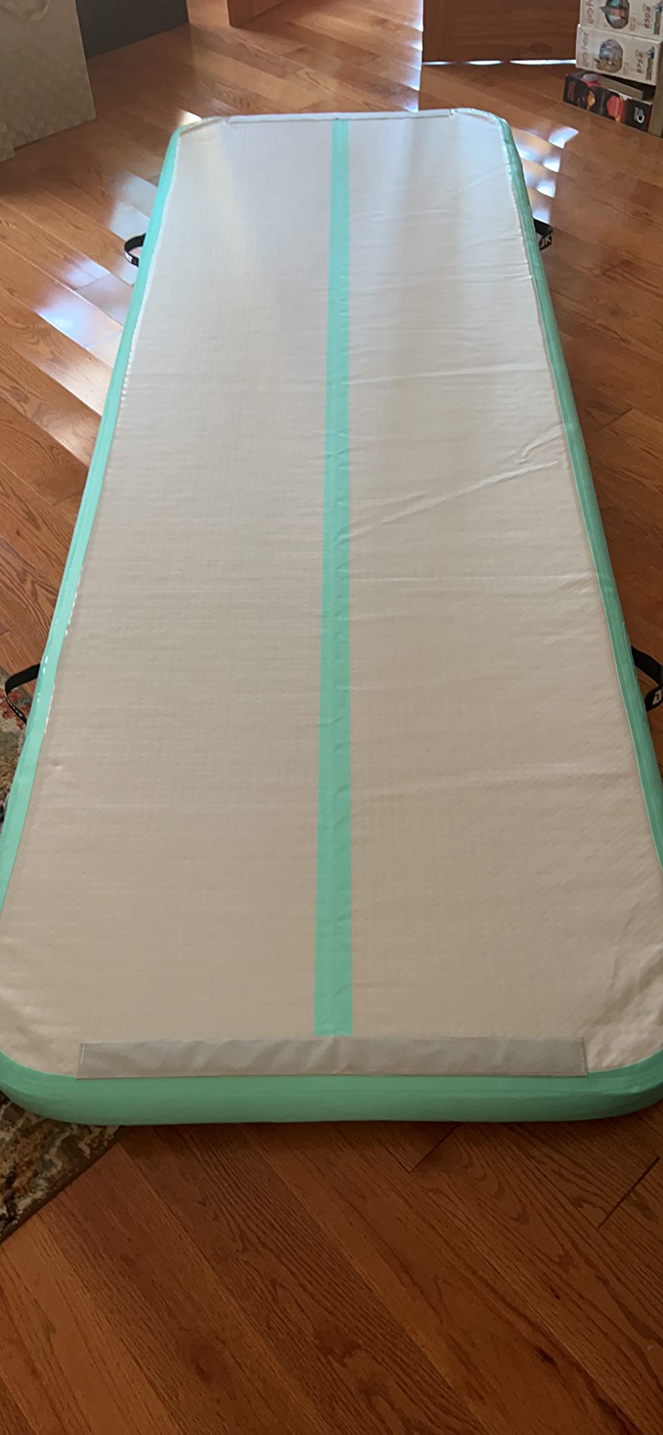 AKSPORT Gymnastics Air Mat Tumble Track Tumbling Mat Inflatable Floor Mats with Air Pump for Home Use/Tumble/Gym/Training/Cheerleading/Parkour/Beach/Park/Water customer photo 1