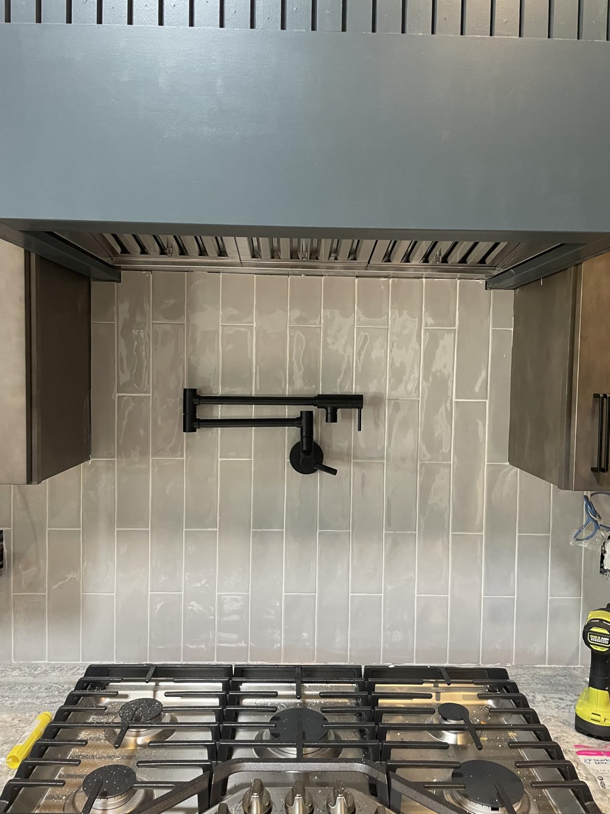 Moen Matte Black Modern Wall Mount Folding Swing Arm Pot Filler, Double Jointed Kitchen Stove Faucet, S665BL customer photo 1