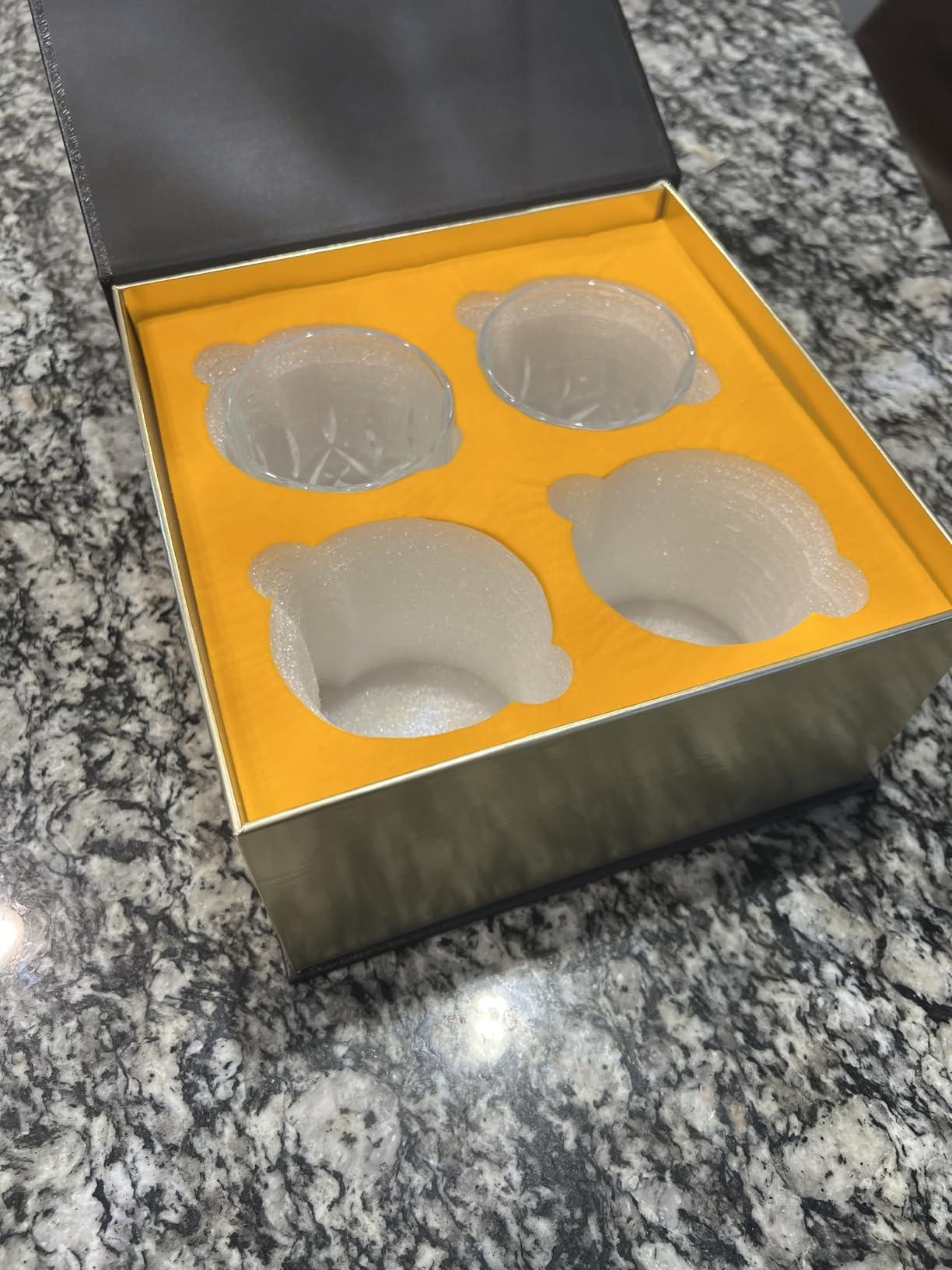KANARS Old Fashioned Whiskey Glasses with Luxury Box - 10 Oz Rocks Barware For Scotch, Bourbon, Liquor and Cocktail Drinks - Set of 4 customer photo 2