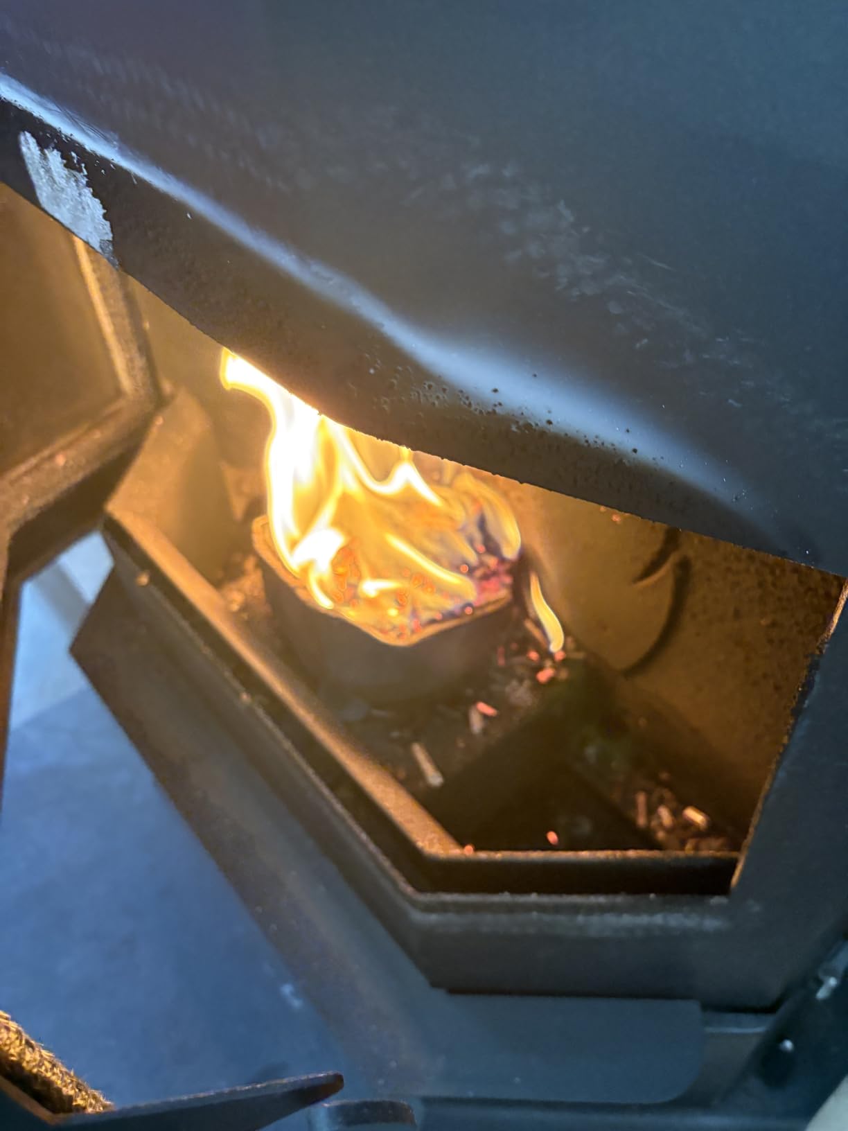 Cleveland Iron Works Bayfront Pellet Stove - 66lb Hopper customer photo 2