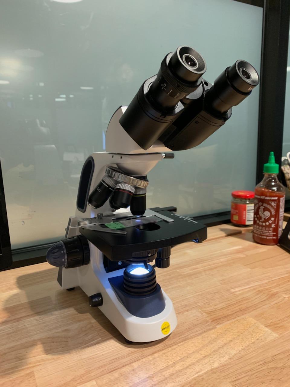 SWIFT SW380B 40X-2500X Magnification, Siedentopf Head, Research-Grade Binocular Compound Lab Microscope with Wide-Field 10X and 25X Eyepieces, Mechanical Stage, Ultra-Precise Focusing customer photo 1
