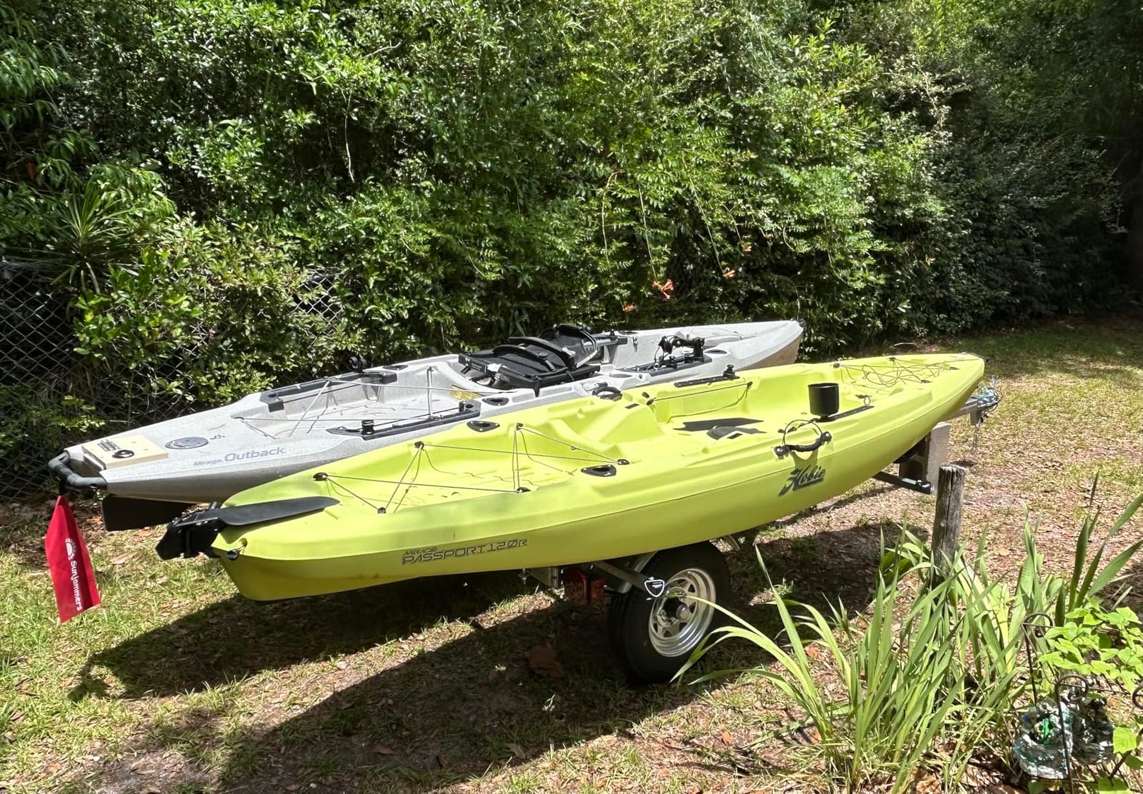 Malone MPG464-LB MicroSport Low Bed Kayak Trailer | 20' / 800 lbs Capacity | Fully Submersible | 22
