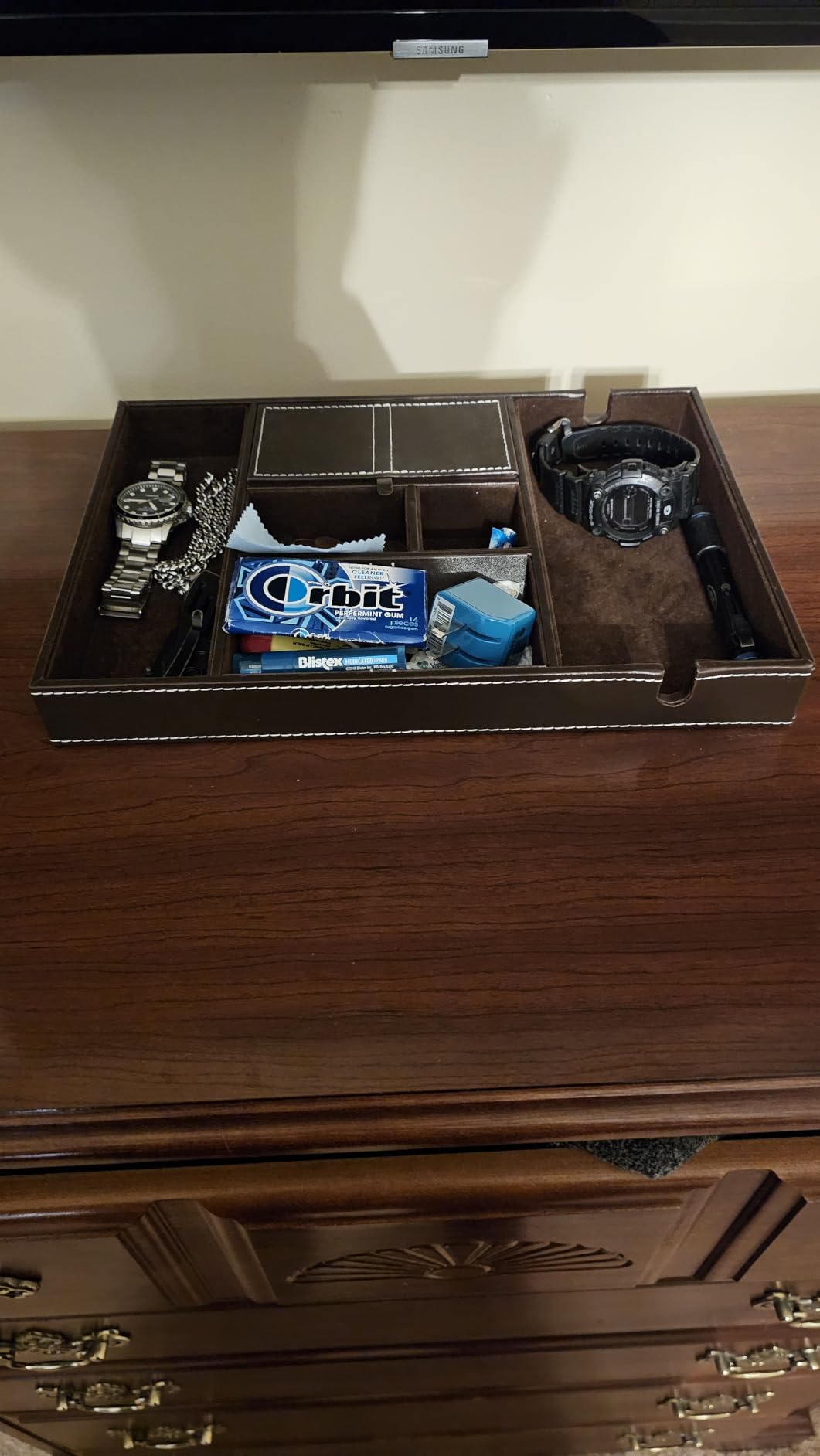 ULTRAY Nightstand Organizer, Valet Tray for Men and Women, EDC Tray, Dresser Top Catchall, Dark Brown Faux Leather, 6 Compartments customer photo 1
