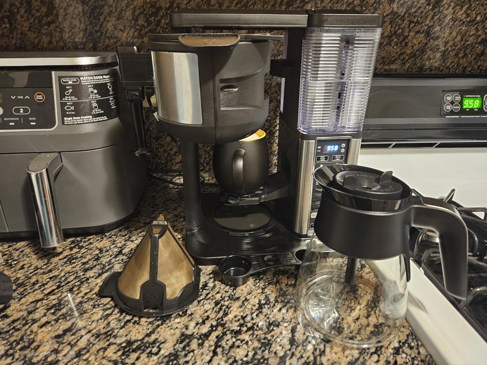 Ninja Coffee Maker, 10-Cup Carafe, Fold-Away Frother, Black, CM401 | Permanent Filter & Removable, Dishwasher Safe Reservoir, 6 Brew Styles, 8 Cup to Travel Mug to Pot Sizes customer photo 2