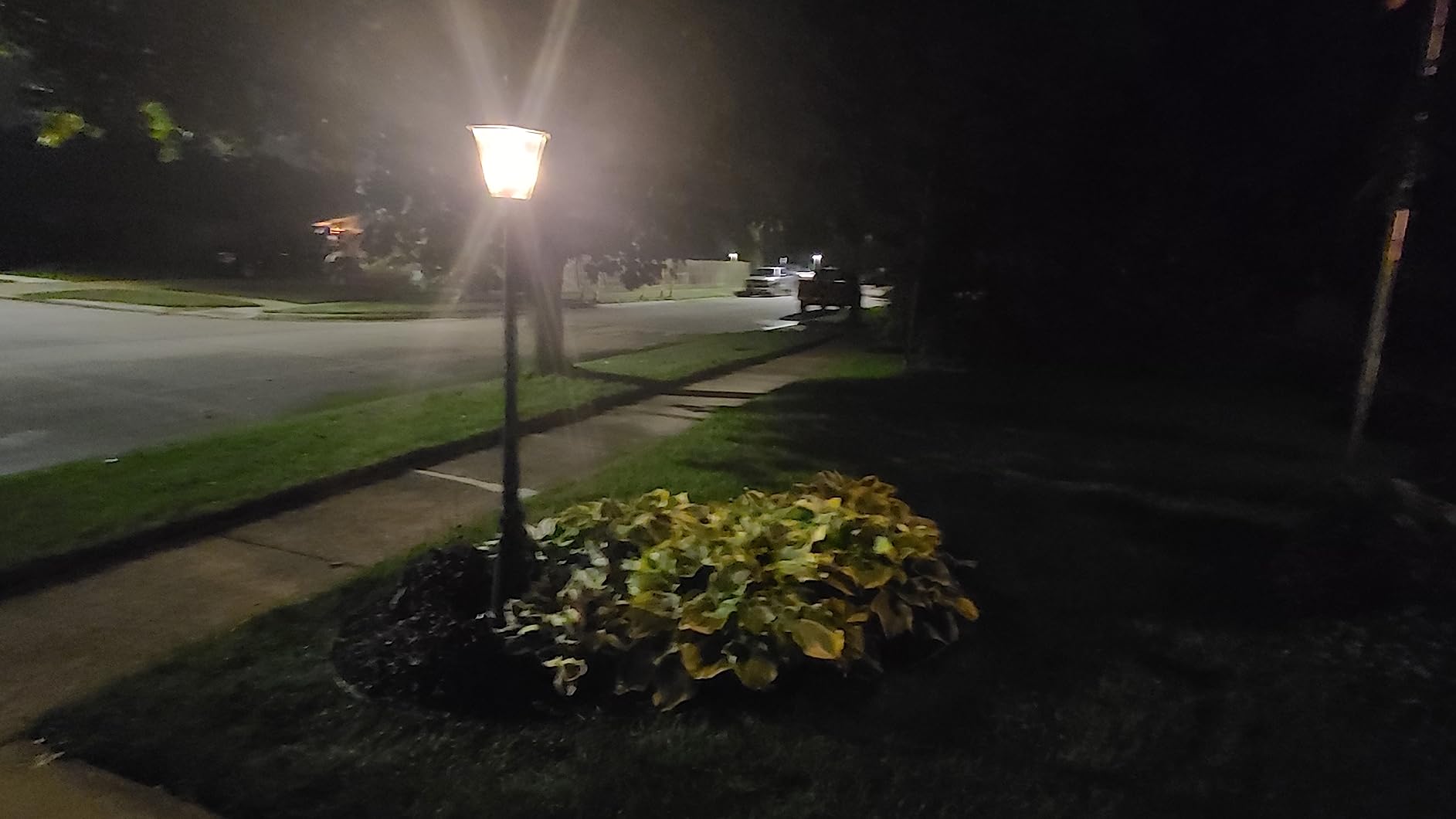 LUTEC London 12513LE4-SL LED Post Solar Light Outdoor Vintage Street Lights for Lawn Patio Yard Pathway Garden customer photo 2