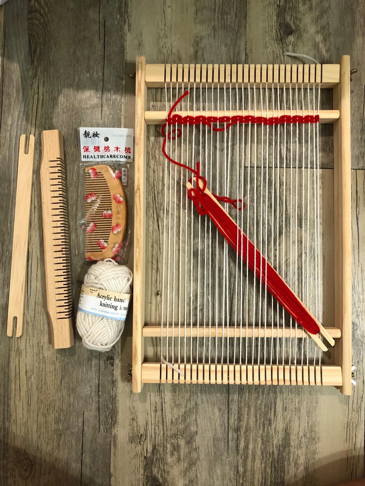 KISSBUTY Wooden Multi-Craft Weaving Loom Large Weaving Frame to Handcraft for Beginners, 9.9 by 15.7 by 1.3 Inches customer photo 1