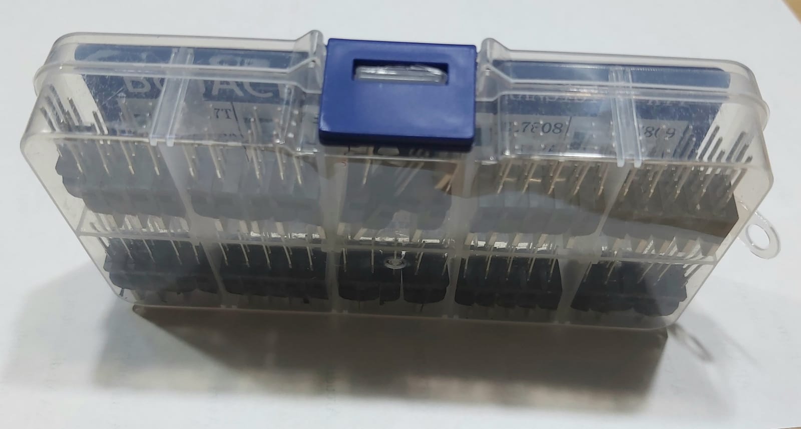 BOJACK 10 Values 50 Pcs LM317 L7805 L7806 L7808 L7809 L7810 L7812 L7815 L7818 L7824 TO-220 Package High Current Positive Voltage Regulator Assortment Kit customer photo 1