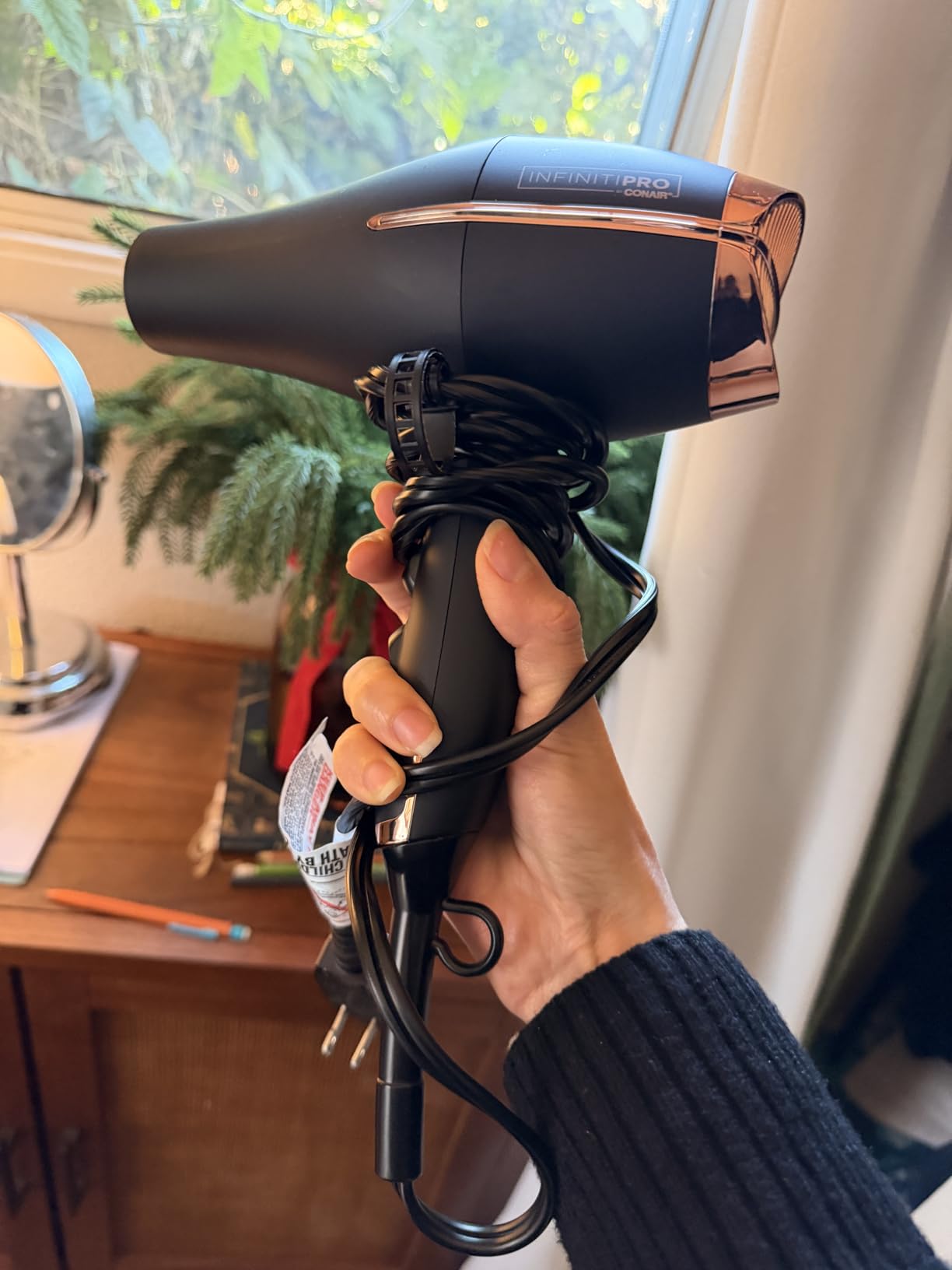 Conair InfinitiPRO Hair Dryer with Diffuser & Concentrator, 1875W, Black - Ceramic blow dryer for all hair types with no-slip grip, multiple heat/speed settings, and a 6-foot cord for flexible styling customer photo 1