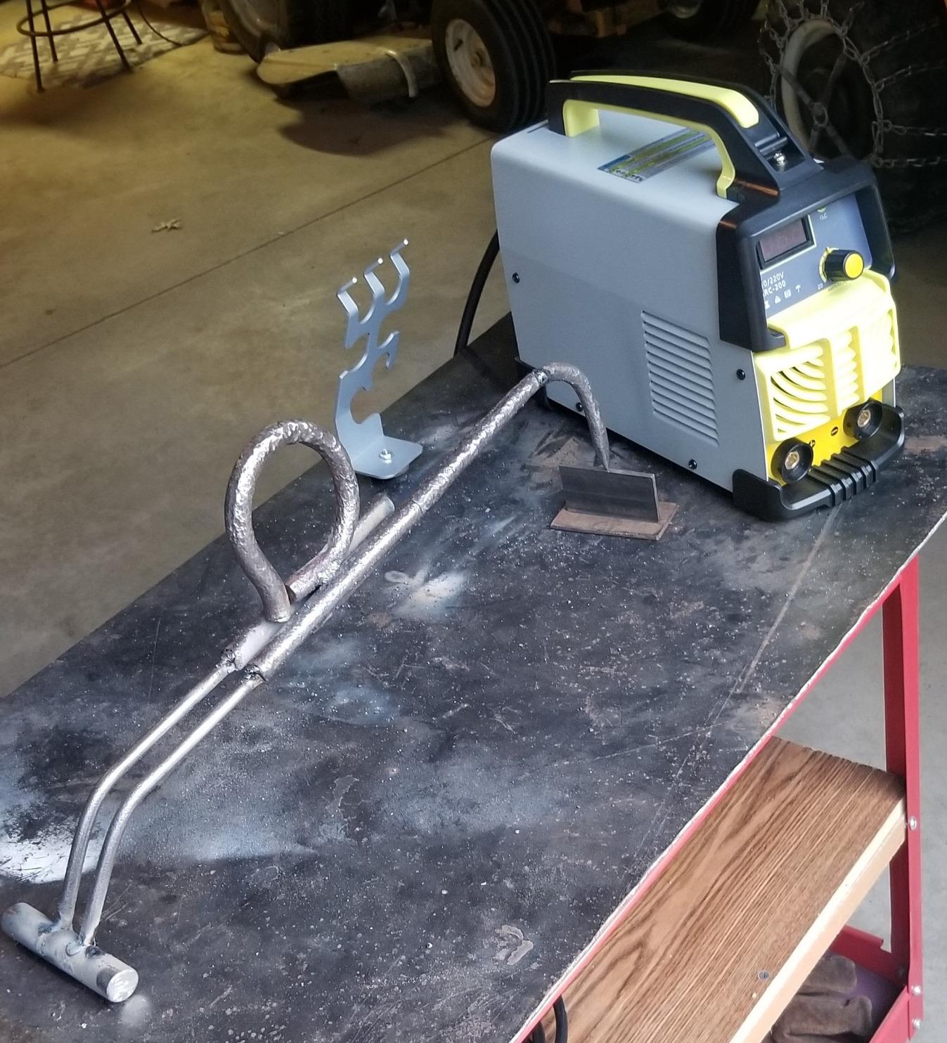 250A Stick Welder,110V/220V Portable IGBT Inverter ARC Welder with Hot Start Arc Force Anti-Stick, Digital Display Welder customer photo 1