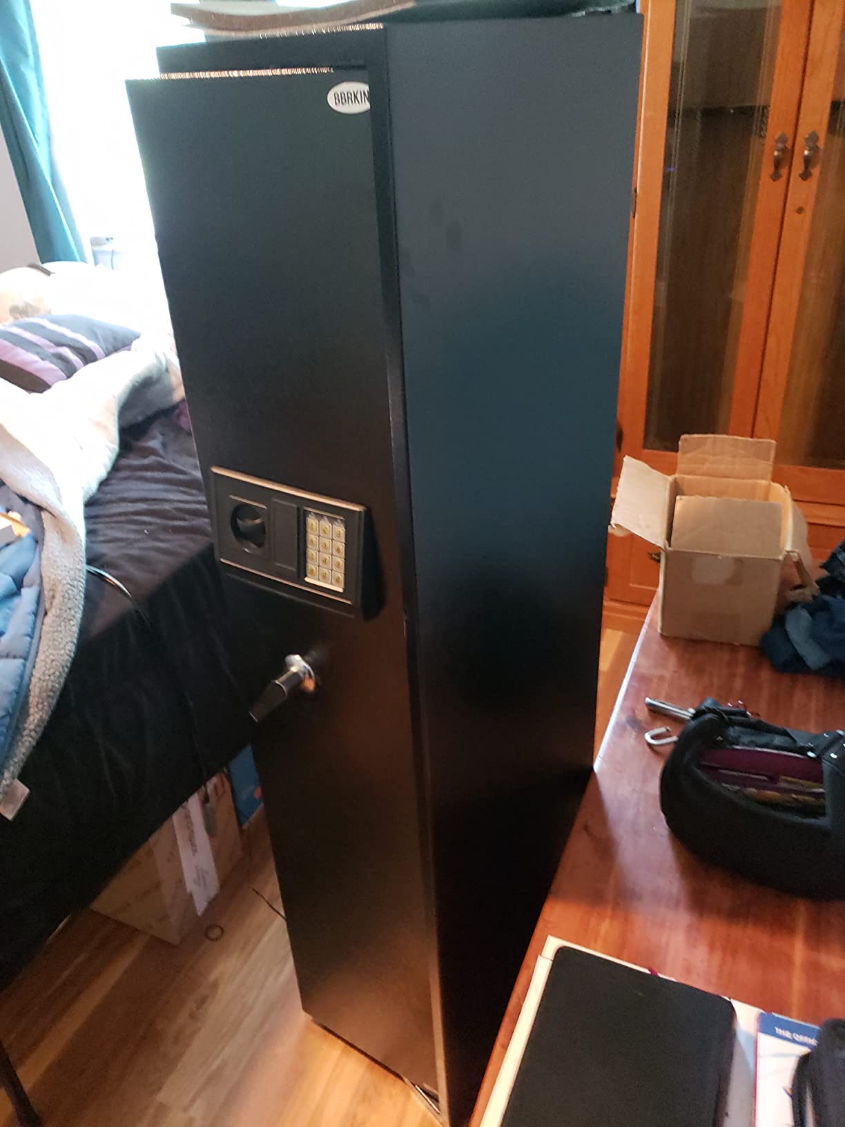 BBRKIN Large Rifle Safe, Long Gun Safe for Rifle Shotgun for Home, Quick Access 5-6 Gun Storage Cabinet with a Handgun Lock Box and a Removable Shelf, Silent Mode(PIN Code Version) customer photo 2