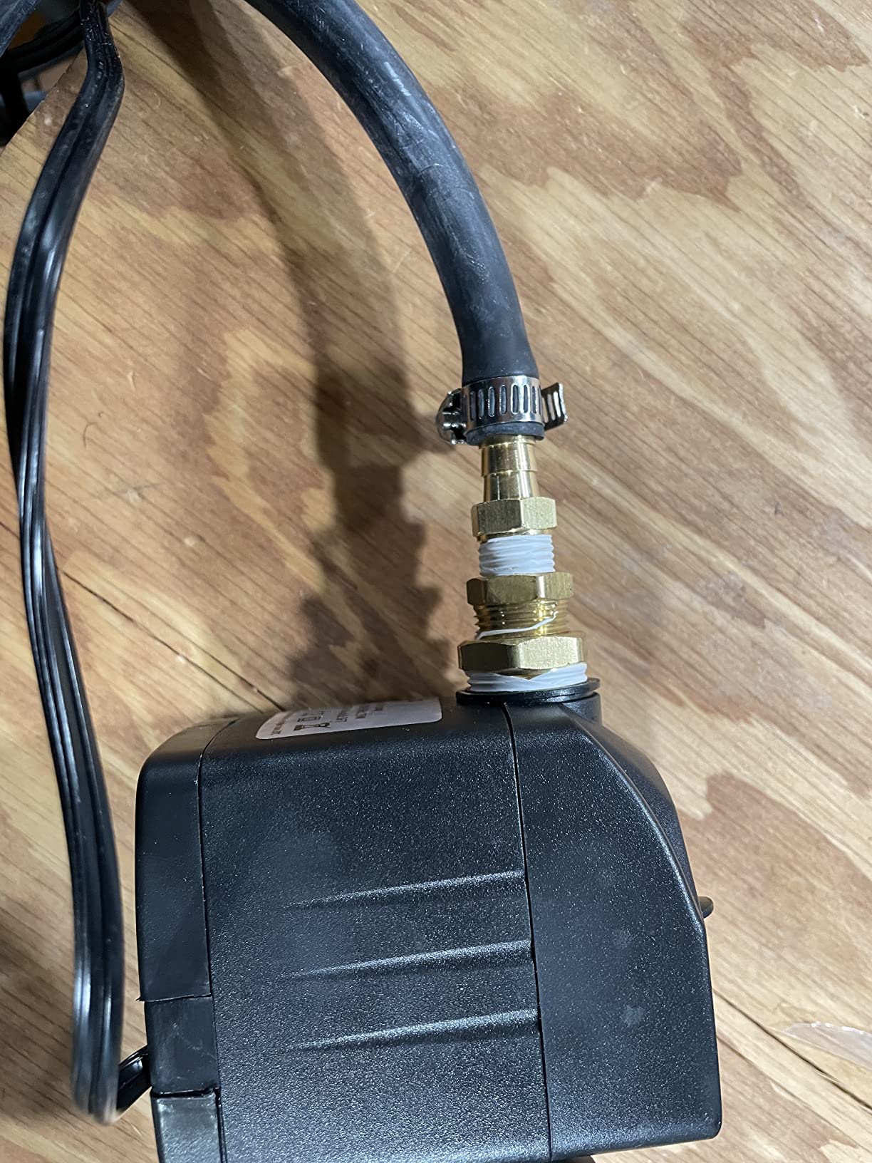 PULACO 400GPH Submersible Pump with 5 ft Tubing | 1500L/H 25Watt durable fountain water pump for Pond Fountain, Aquariums Fish Tank, Statuary, Hydroponics customer photo 2