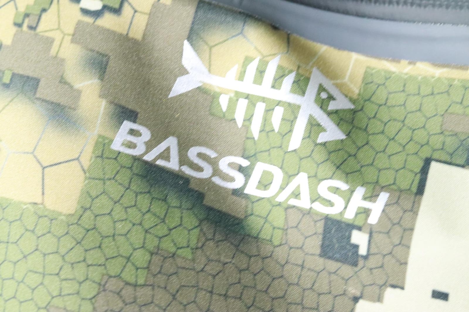 BASSDASH Breathable Ultra Lightweight Chest Stocking Foot Fishing Hunting Waders for Men customer photo 2