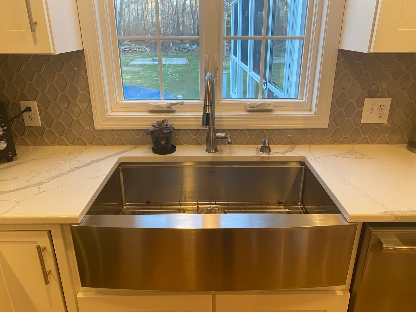 Sarlai 33 Farm Sink Stainless Steel - 33 x 22 Inch Farmhouse Kitchen Sink Ledge Workstation Apron Front Single Bowl 16 Gauge Stainless Steel Luxury Kitchen Farmer Sinks Basin customer photo 2