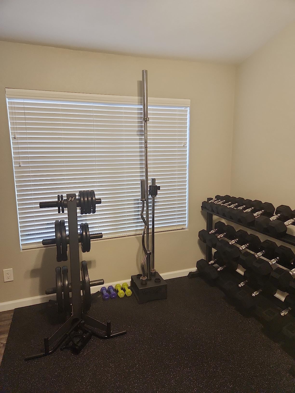 Yes4All Vertical Storage Rack, Home Gym Organizer, Barbell & Dumbbell Rack for 2-inch Olympic & Curl Bars customer photo 1