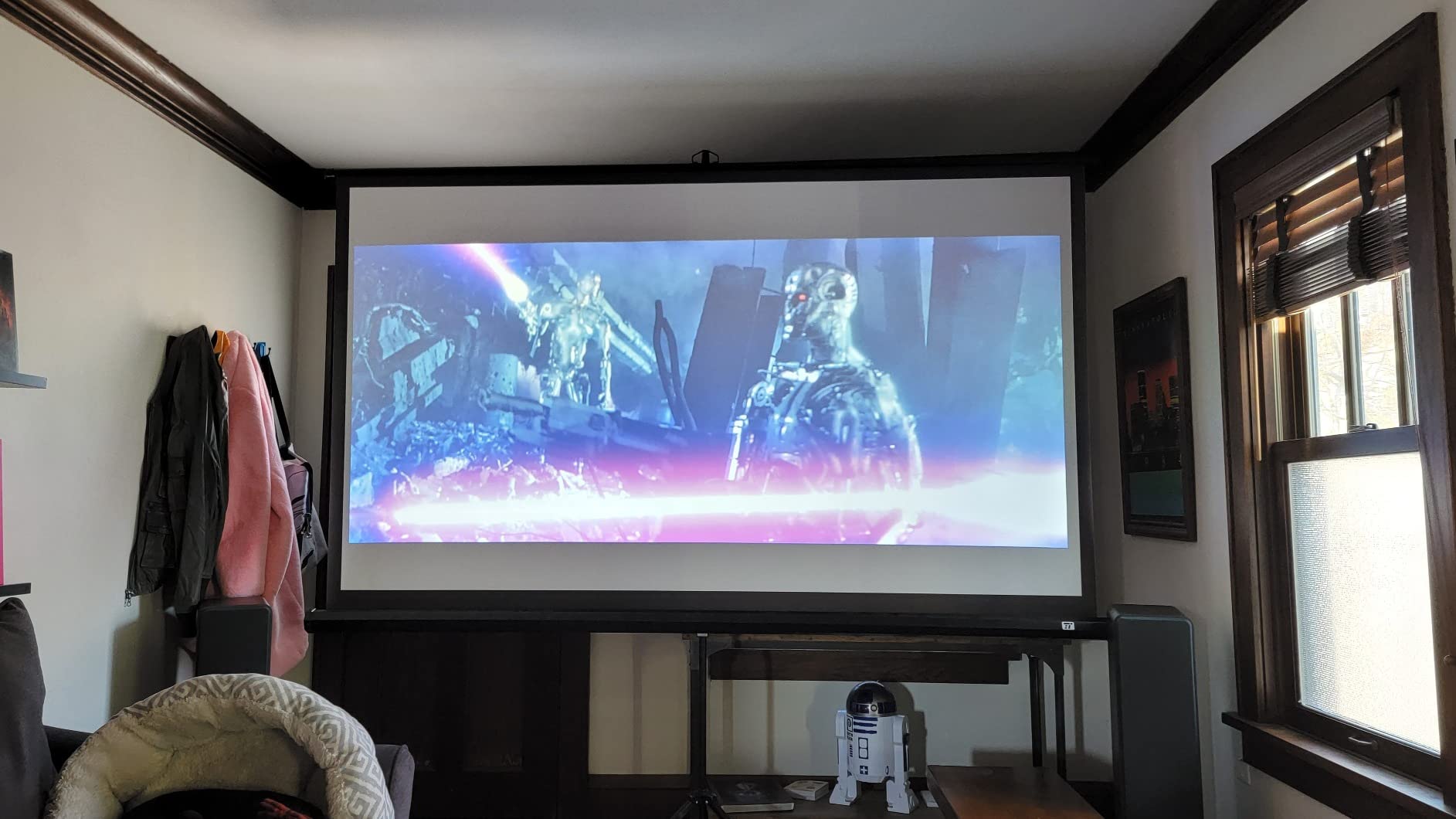 Optoma HD39HDR High Brightness HDR Home Theater Projector | 120Hz Refresh Rate | 4000 lumens | Fast 8.4ms Response time with 120Hz | Easy Setup with 1.3X Zoom | 4K Input | Quiet Operation 26dB customer photo 2