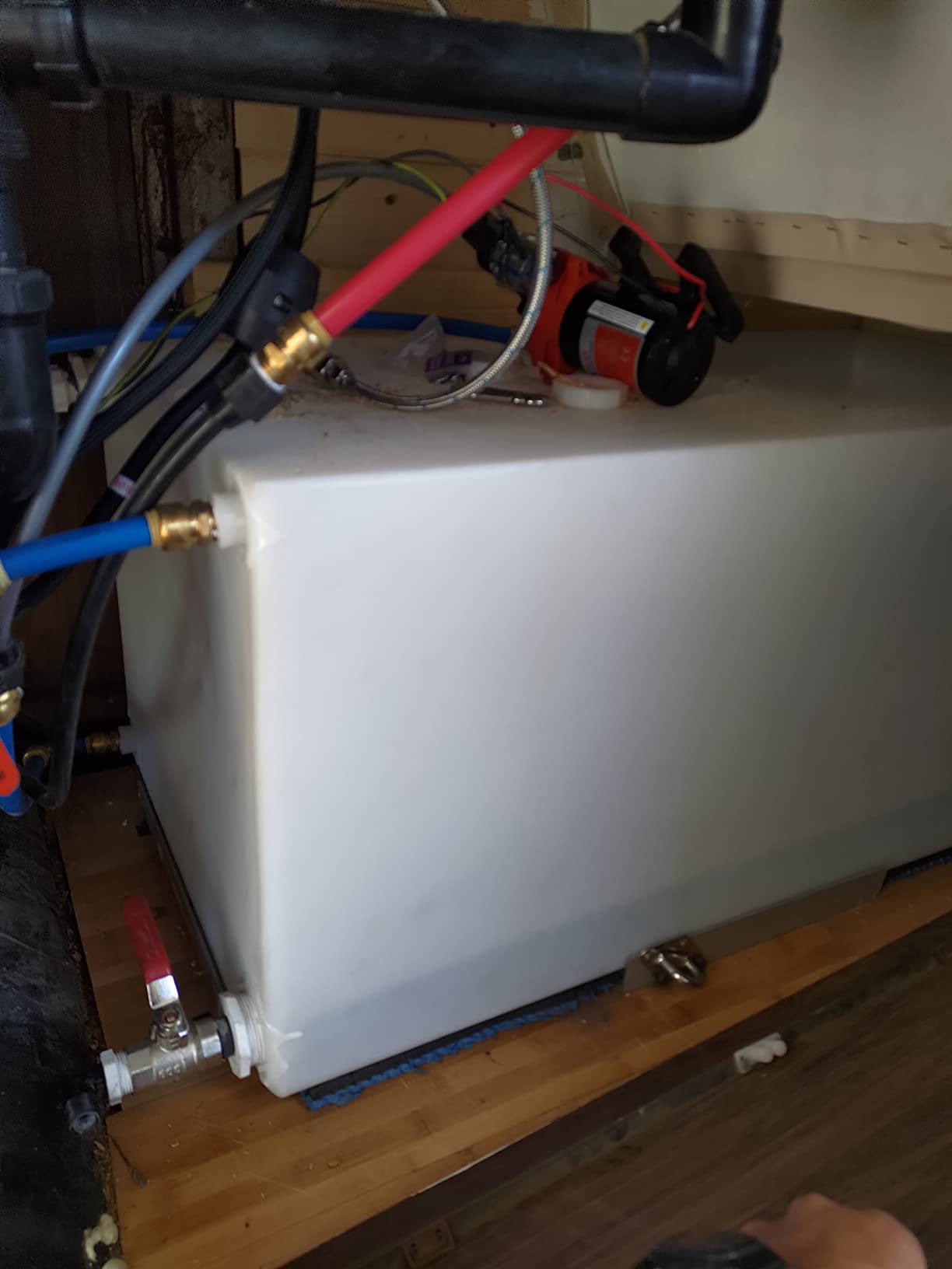 Class A Customs T-5500 55 Gallon Fresh Water Holding Tank customer photo 2