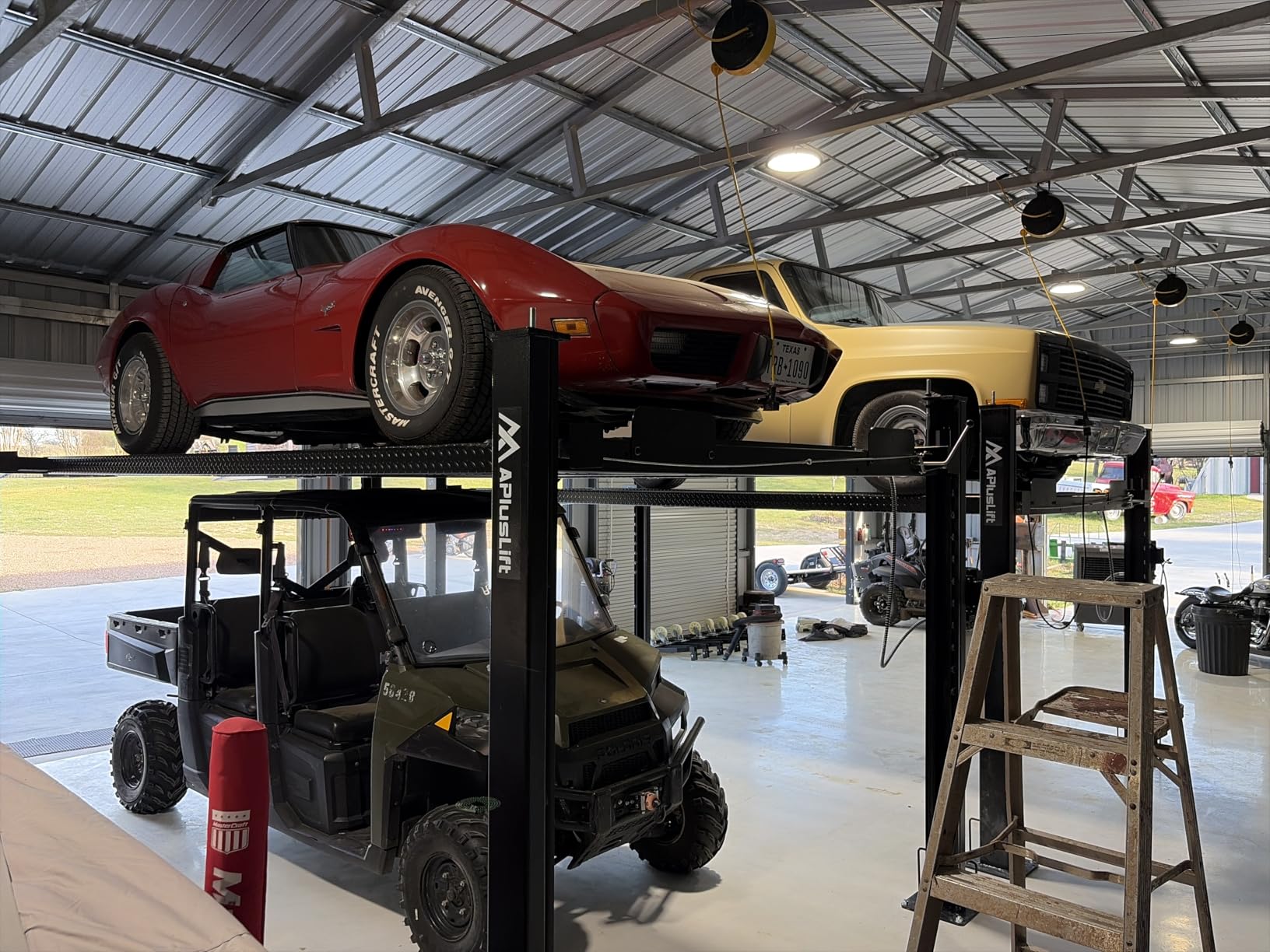 APlusLift HW-8S 8000LB 4-Post Portable Storage Service Car Lift with Aluminum Ramps / 3 Year Warranty customer photo 2