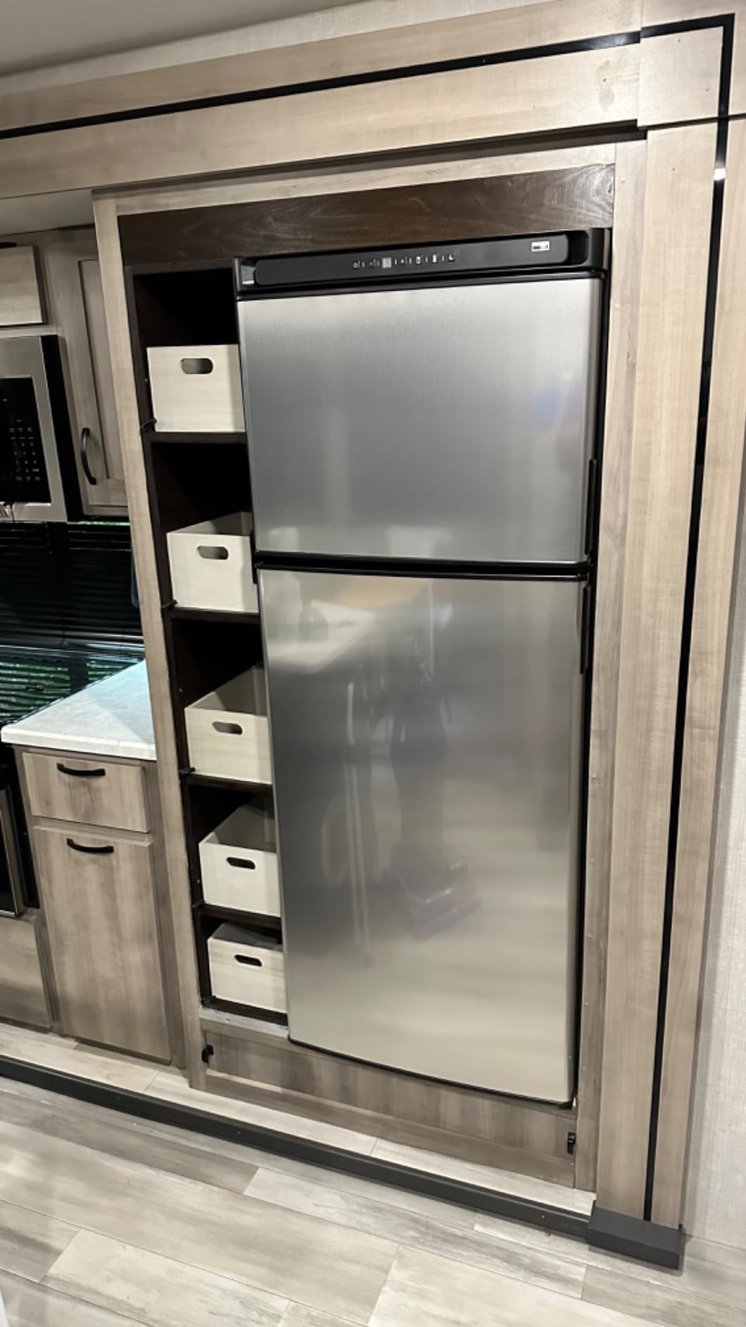 Norcold N10DCSSR Polar-Series 10 cu.ft. DC Compressor RV Refrigerator with Stainless Steel Doors - Right-Handed, Silver customer photo 1