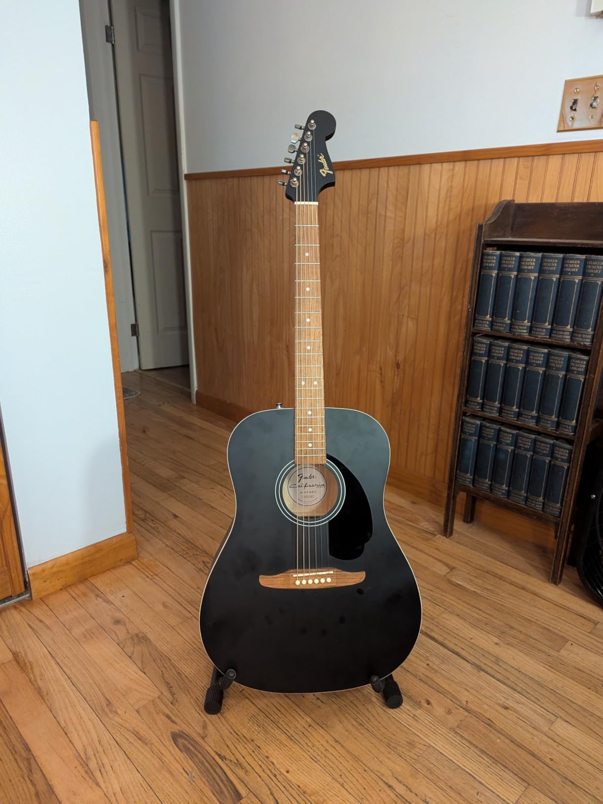 Fender California Debut Redondo Series Beginner Acoustic Guitar, Sunburst | California Series, beginner acoustic guitar for adults, 2-year warranty, sunburst finish, easy playability customer photo 2