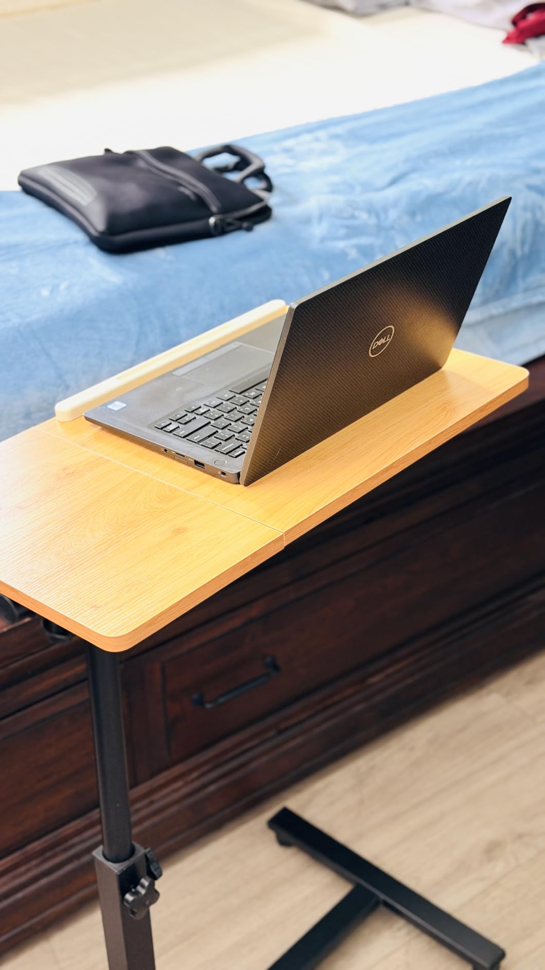 TigerDad Overbed Bedside Desk Mobile Rolling Laptop Stand Tilting Overbed Table with Wheels Height Adjustable Tray Table for Laptop Bed Sofa Side Table, Home & Hospital Use (Black) customer photo 1