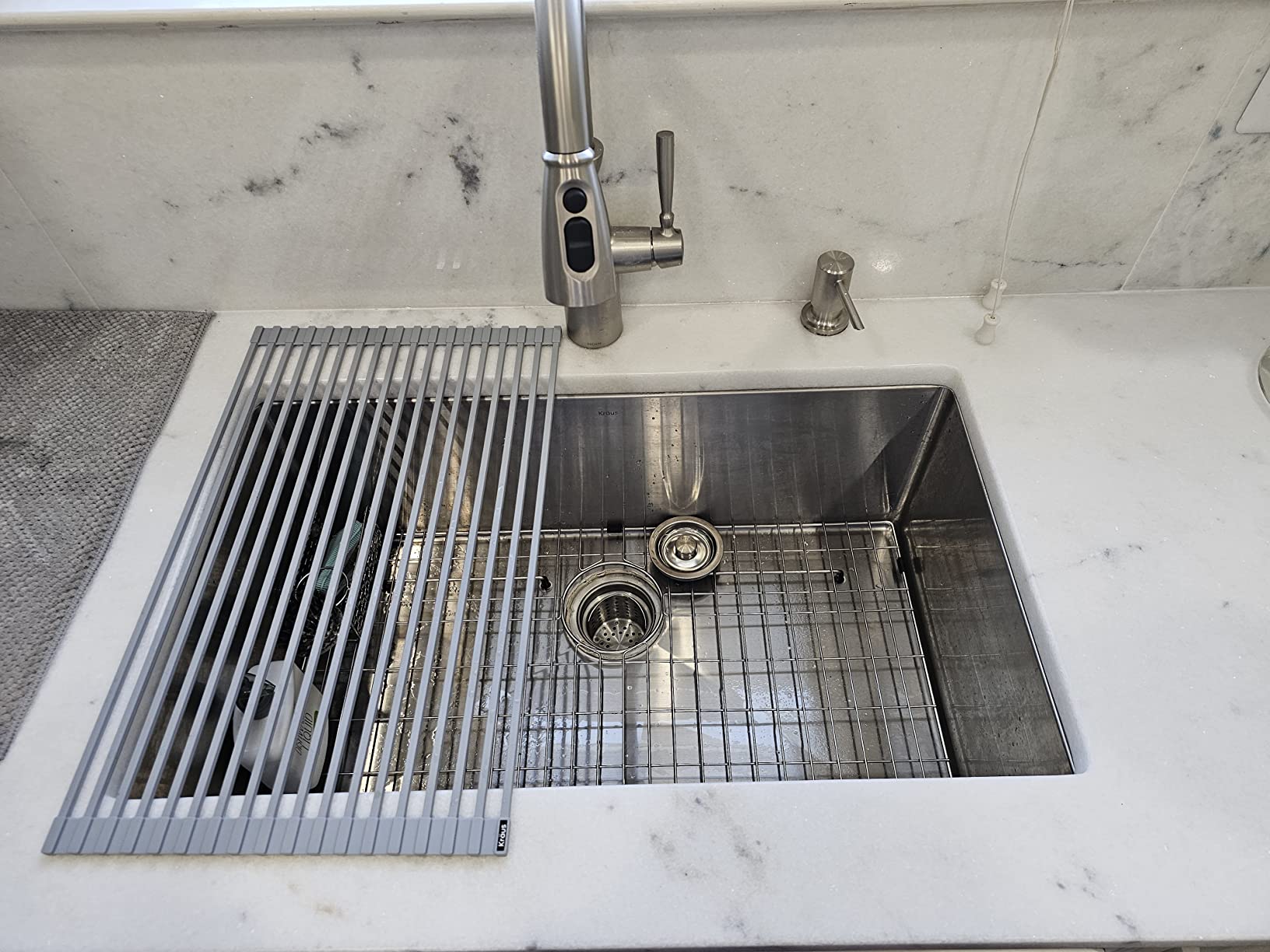Kraus KHU101-24L Standart PRO 24-inch Undermount 16 Gauge Single Bowl Laundry and Utility Sink, 24 Inch, Tight Radius customer photo 2